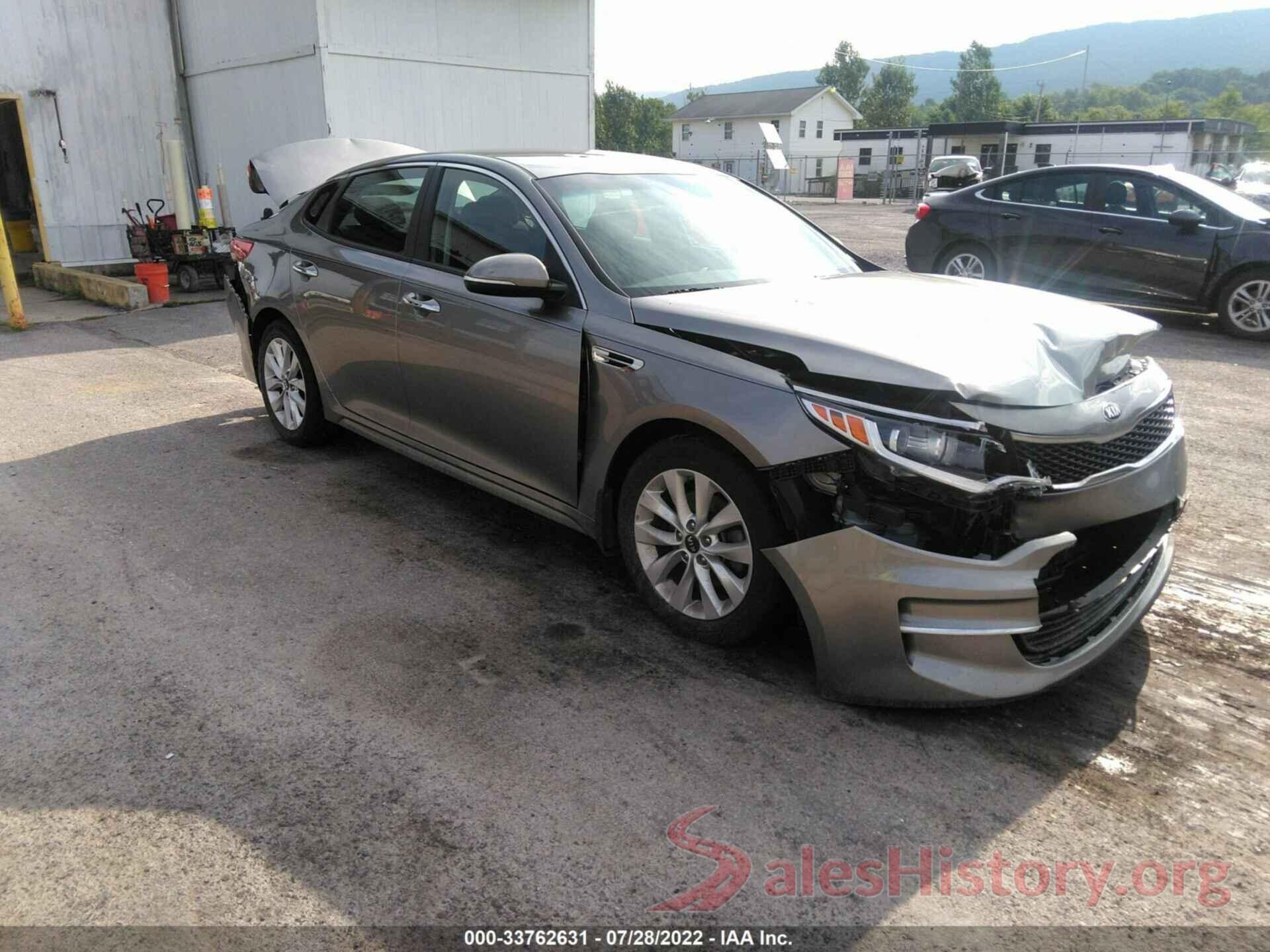 5XXGT4L30JG267724 2018 KIA OPTIMA