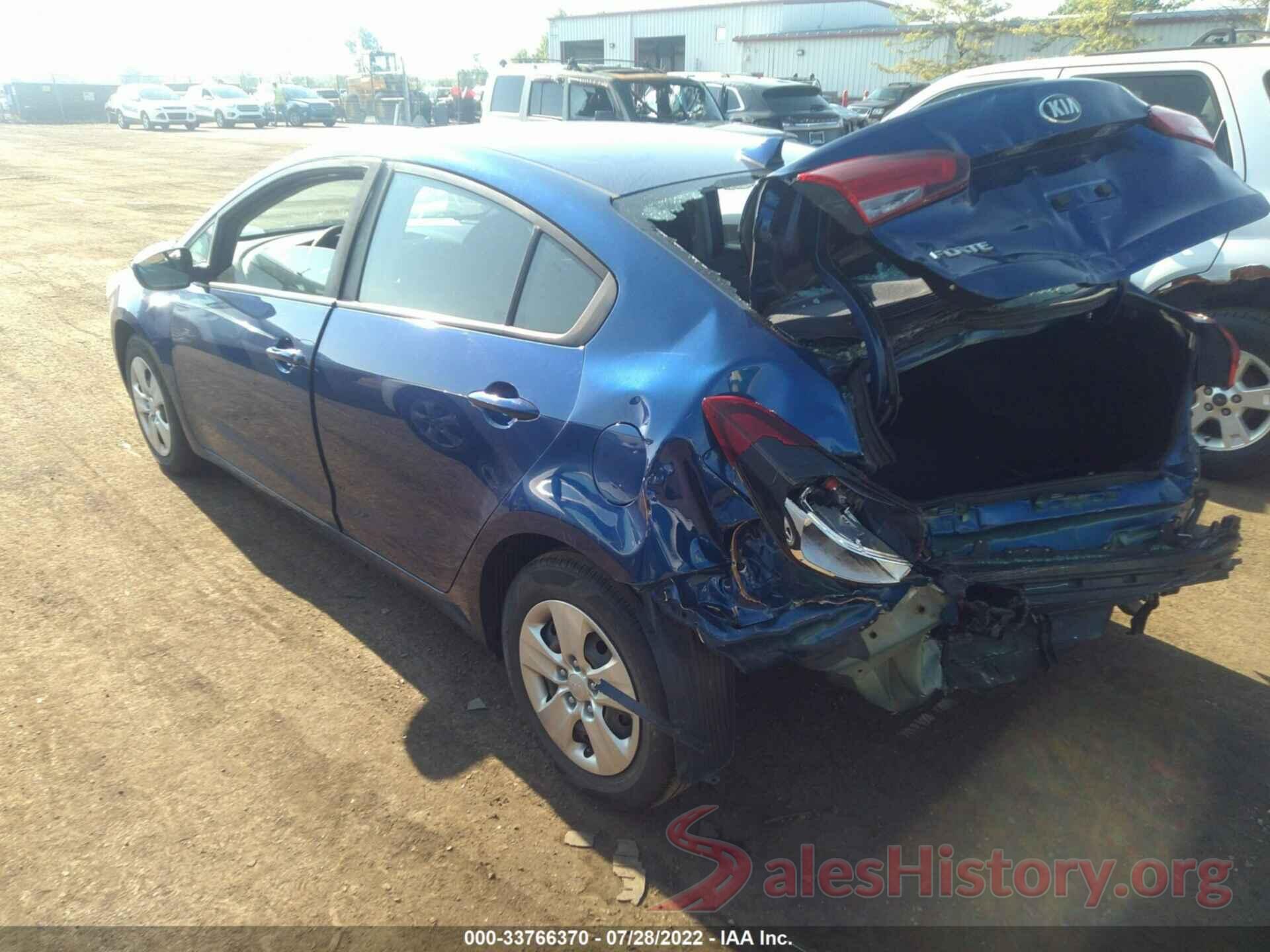 3KPFK4A75JE213655 2018 KIA FORTE