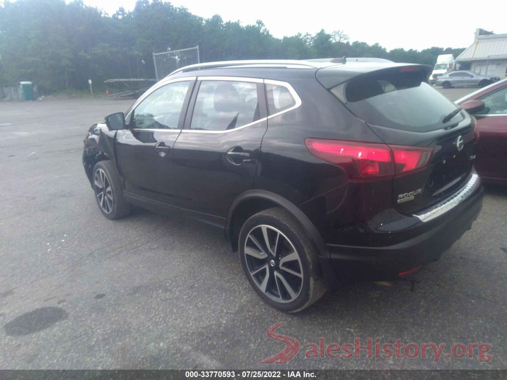 JN1BJ1CR6JW204843 2018 NISSAN ROGUE SPORT