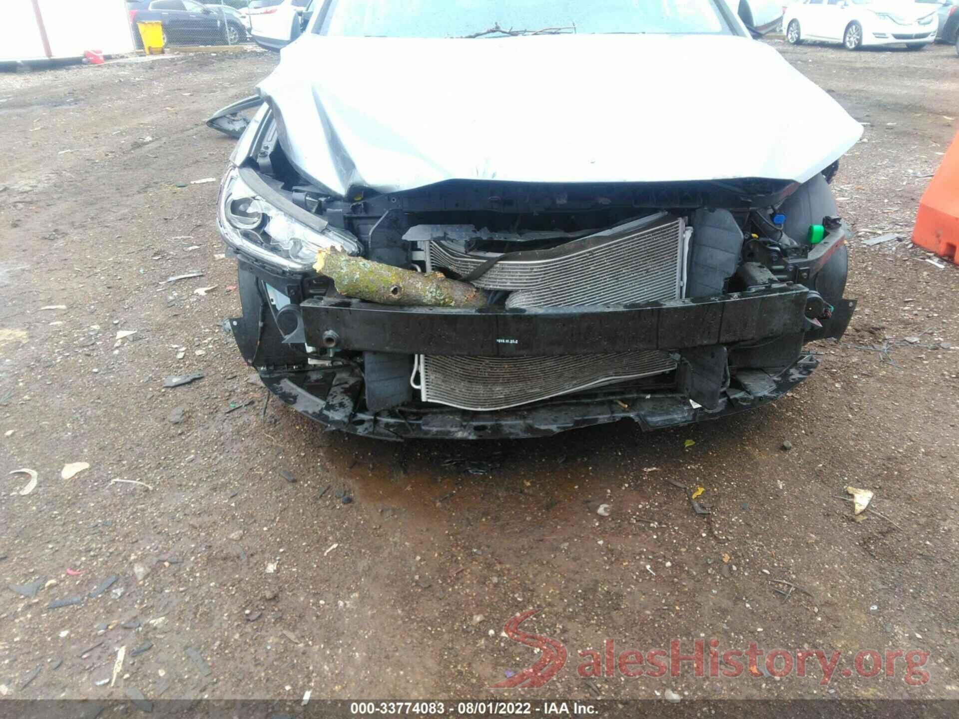 KMHD84LFXHU338975 2017 HYUNDAI ELANTRA