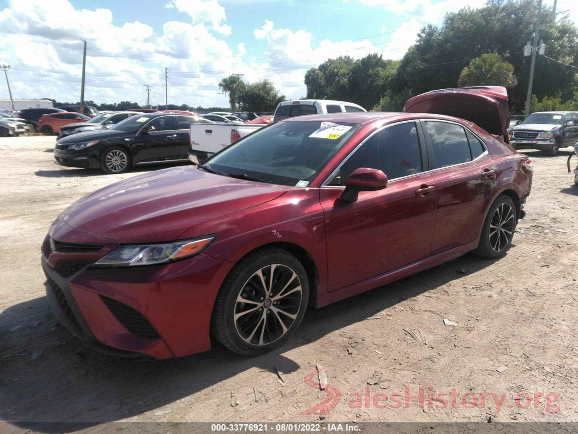 4T1B11HK7JU519005 2018 TOYOTA CAMRY