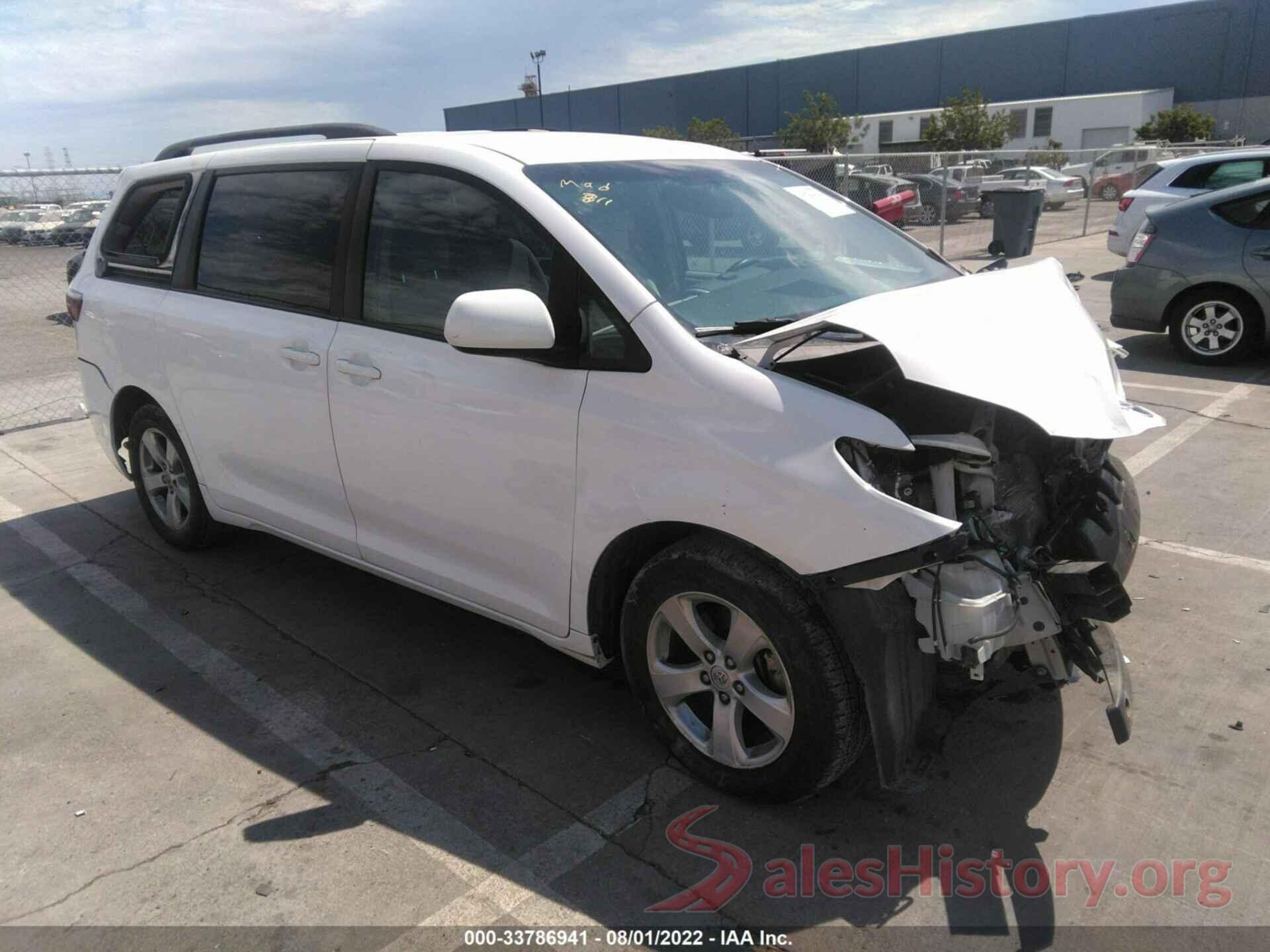 5TDKK3DC6GS739762 2016 TOYOTA SIENNA