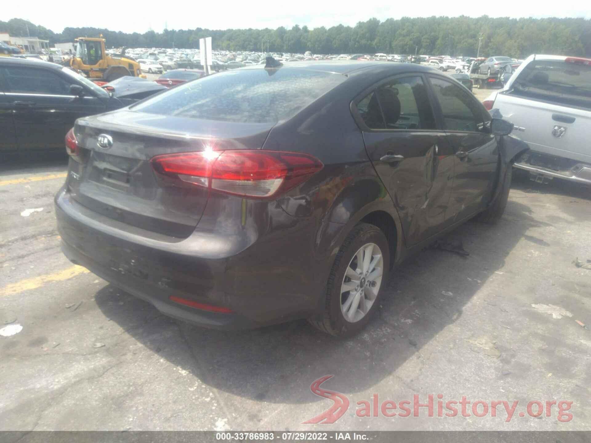 3KPFK4A72JE199228 2018 KIA FORTE