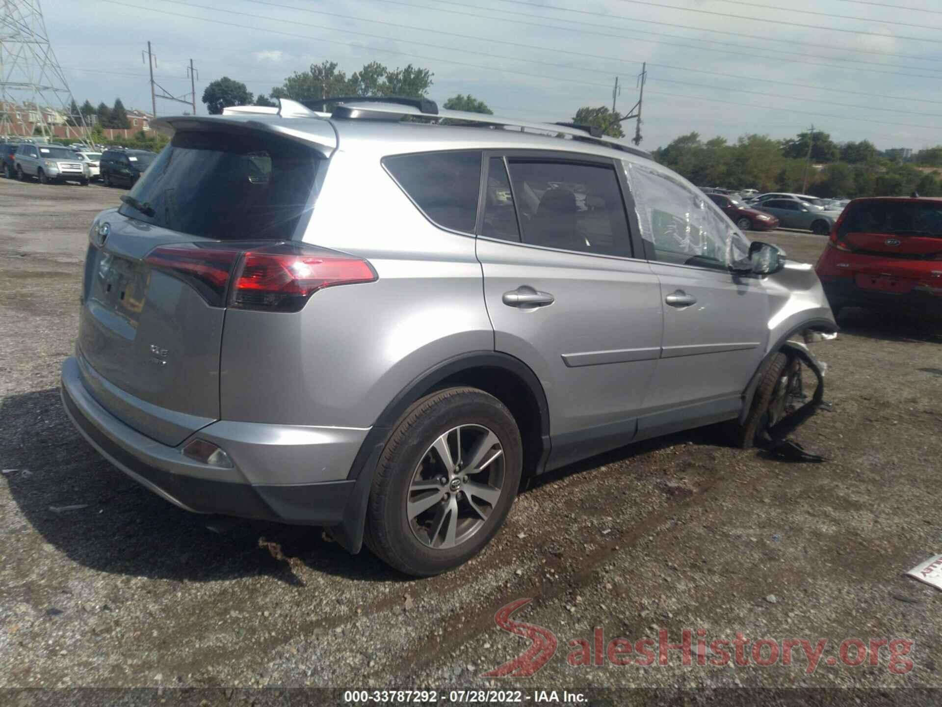 JTMRFREV6JJ256735 2018 TOYOTA RAV4