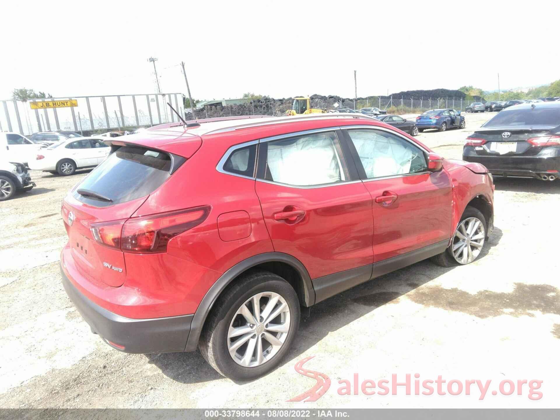 JN1BJ1CR2JW250847 2018 NISSAN ROGUE SPORT