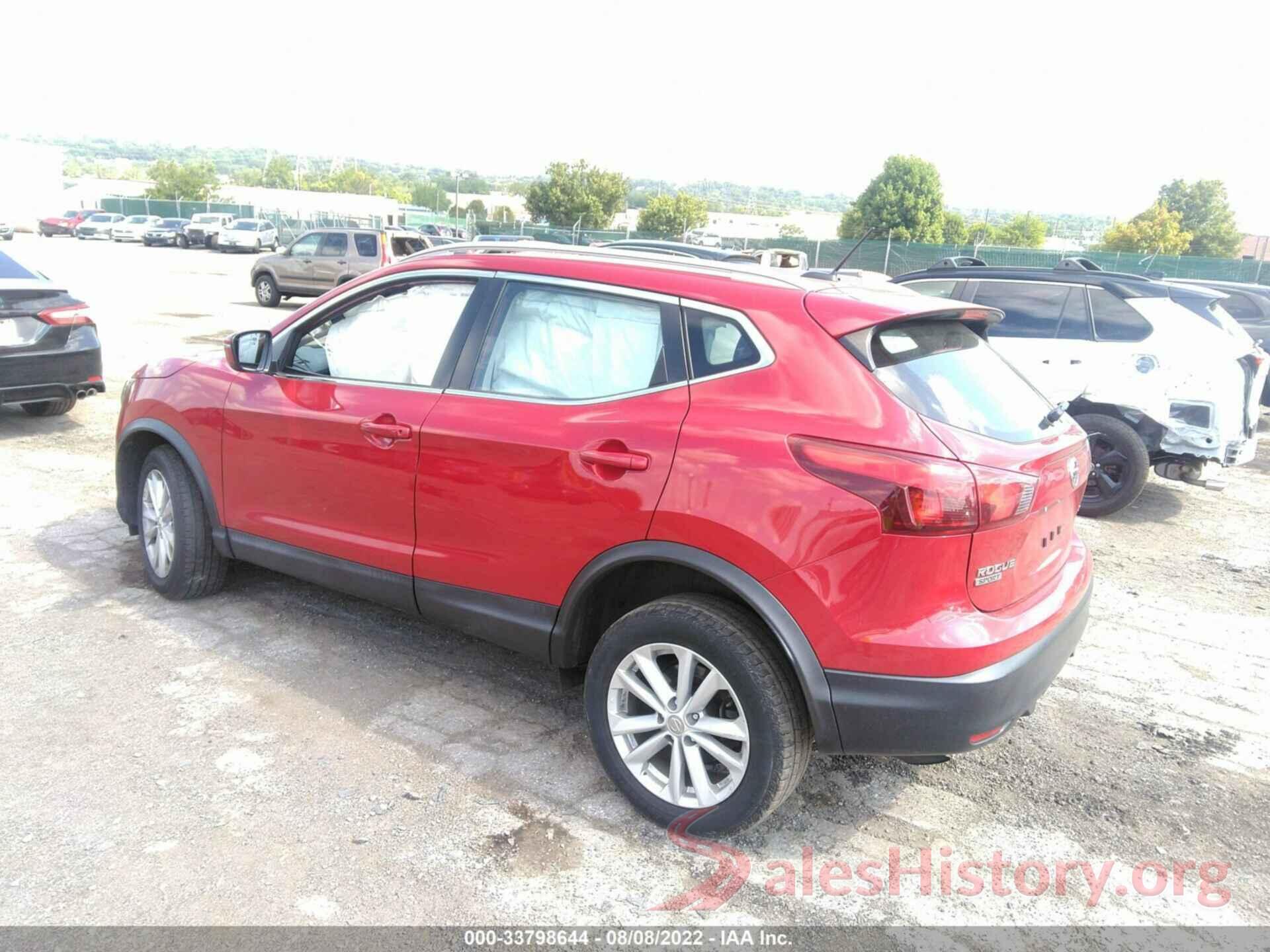 JN1BJ1CR2JW250847 2018 NISSAN ROGUE SPORT