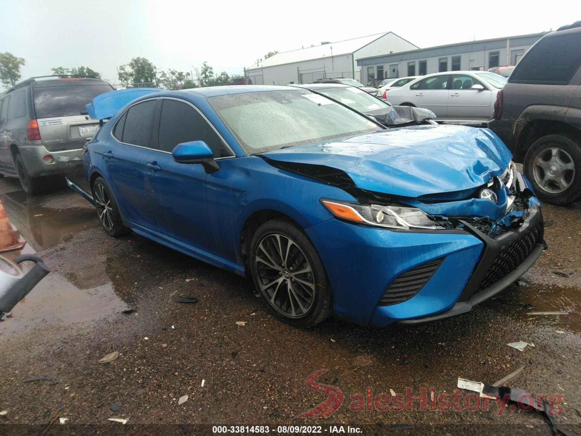 4T1B11HK5KU204074 2019 TOYOTA CAMRY