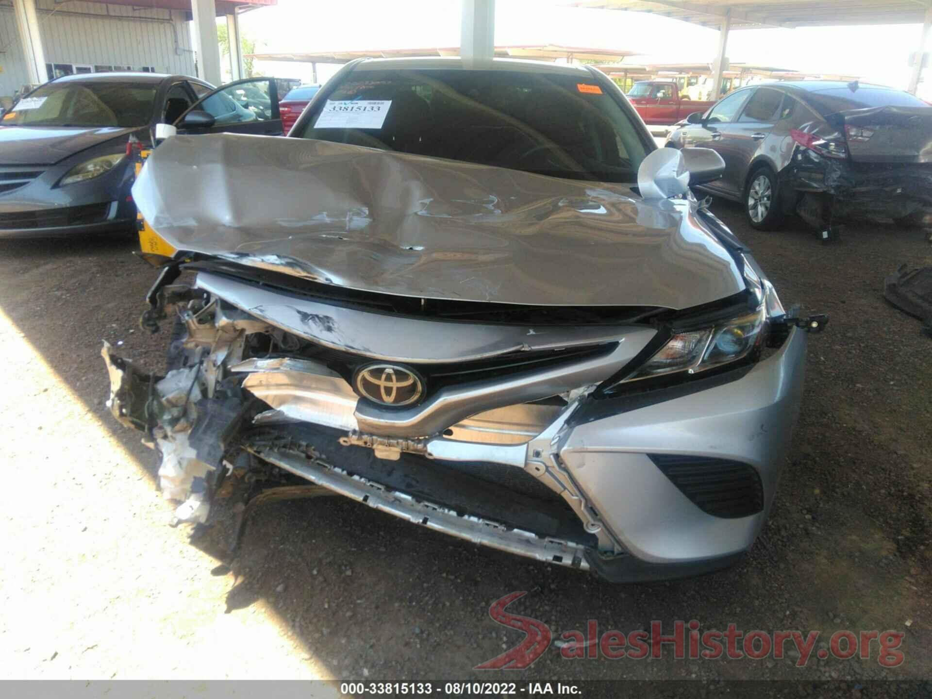 4T1B11HK4JU608384 2018 TOYOTA CAMRY