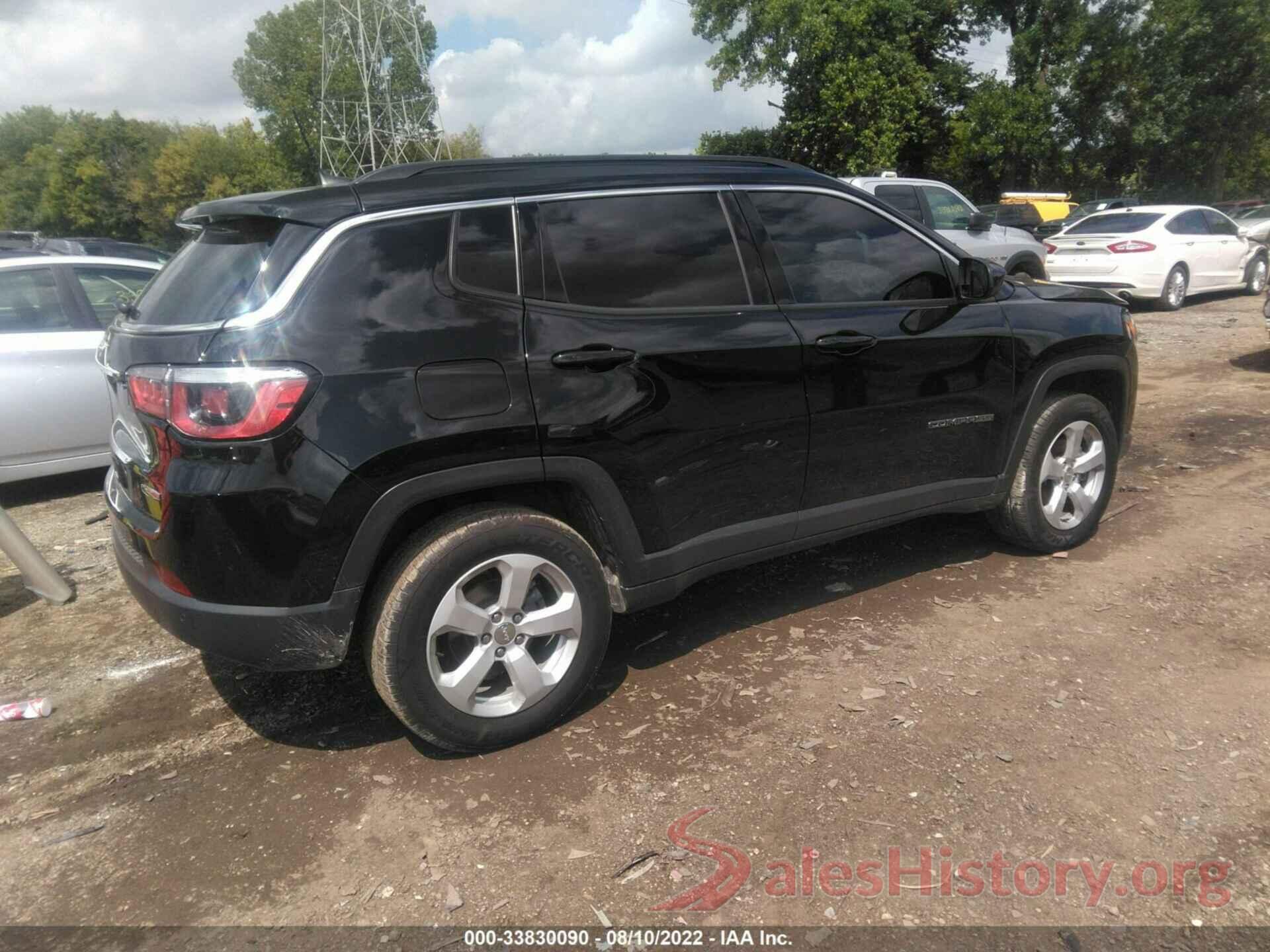 3C4NJDBB4JT412161 2018 JEEP COMPASS