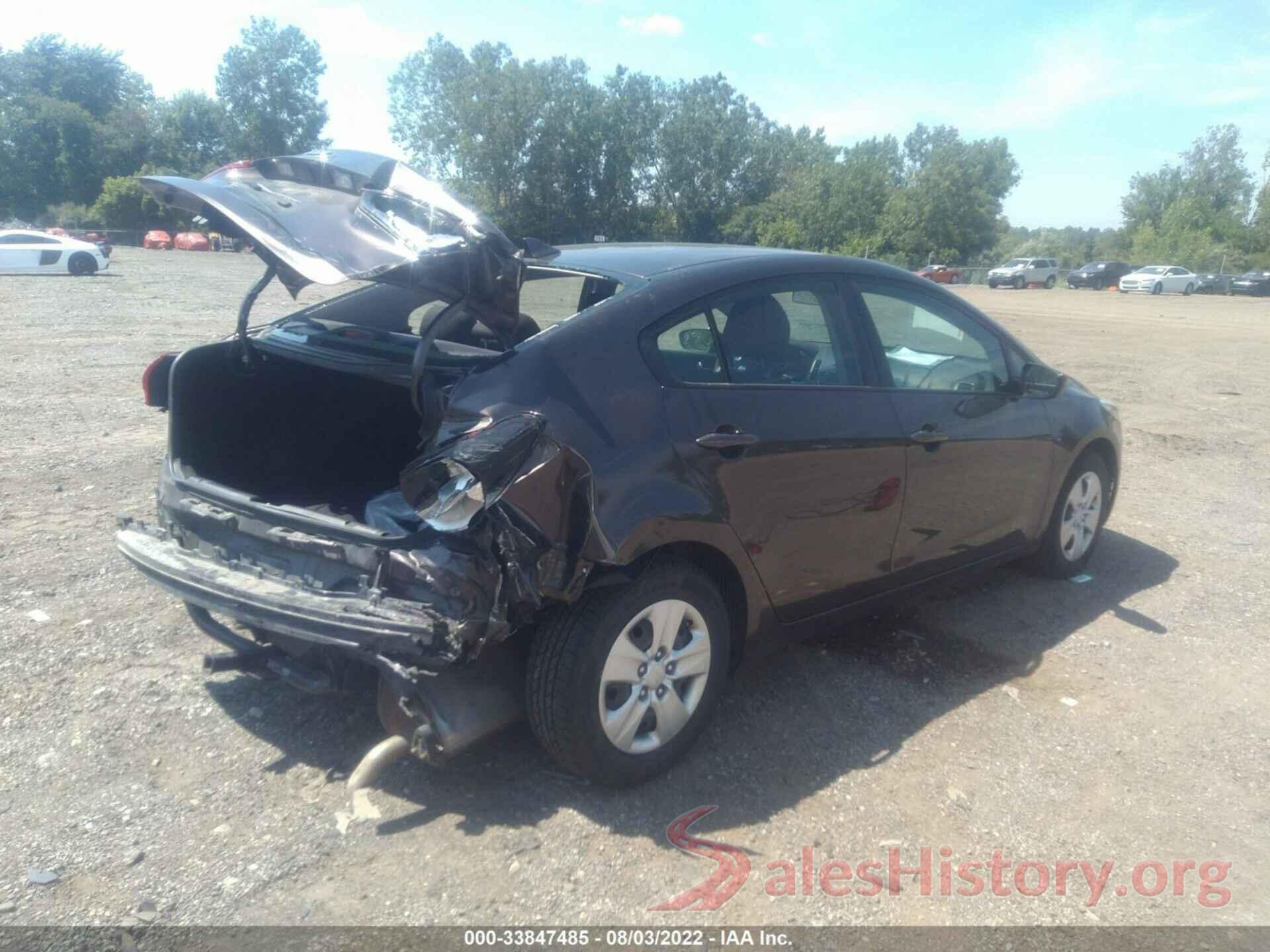 3KPFK4A76JE217424 2018 KIA FORTE