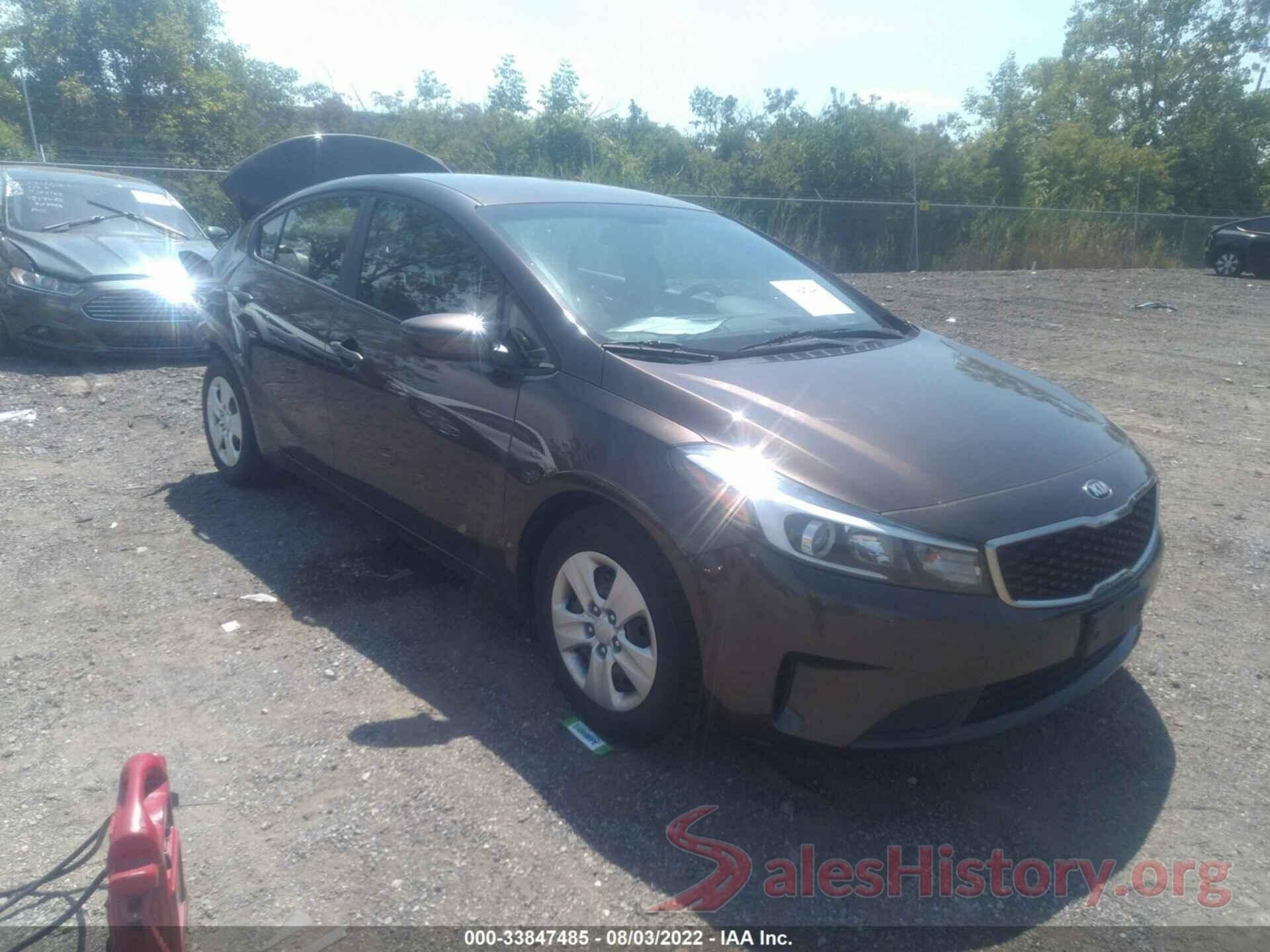 3KPFK4A76JE217424 2018 KIA FORTE