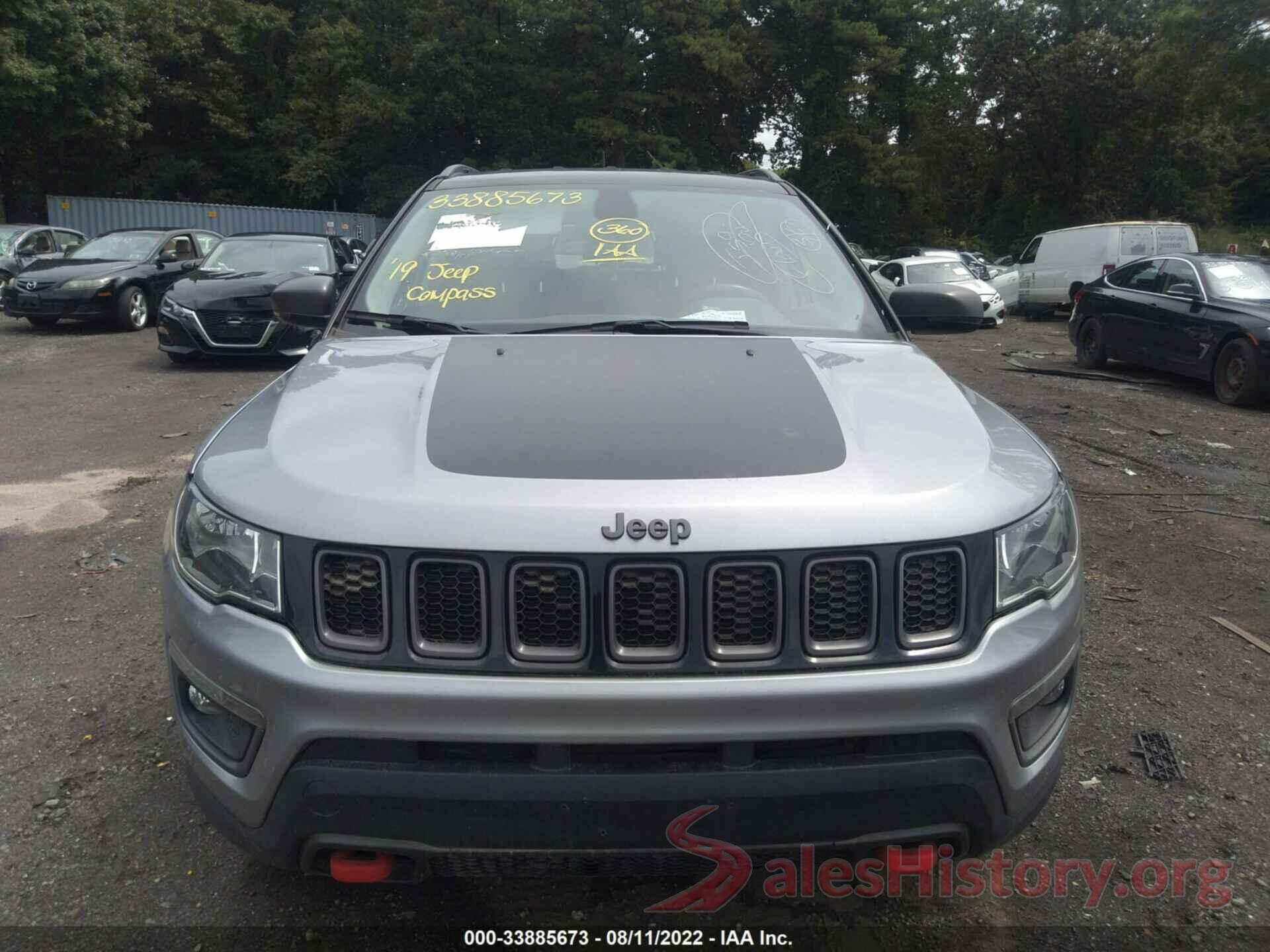 3C4NJDDB6KT668820 2019 JEEP COMPASS