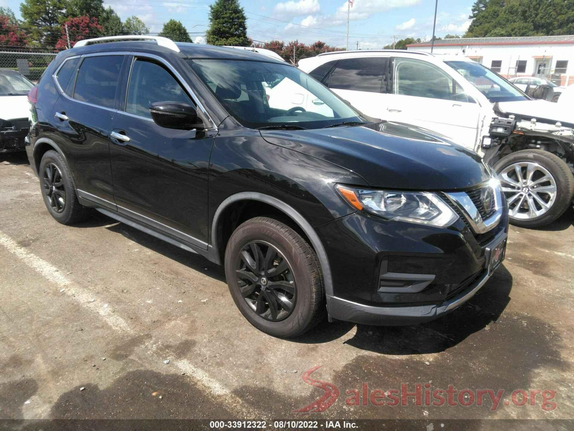 KNMAT2MV0JP563426 2018 NISSAN ROGUE