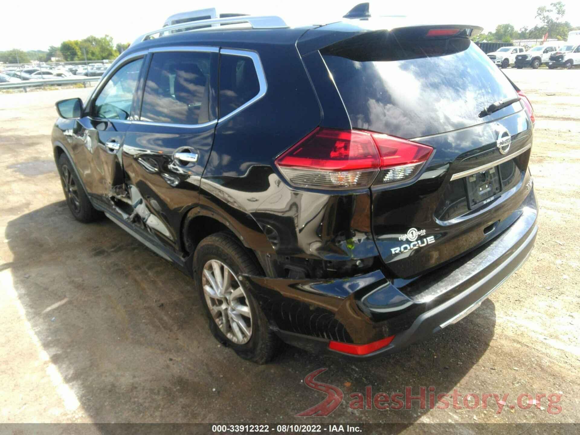 KNMAT2MV0JP563426 2018 NISSAN ROGUE