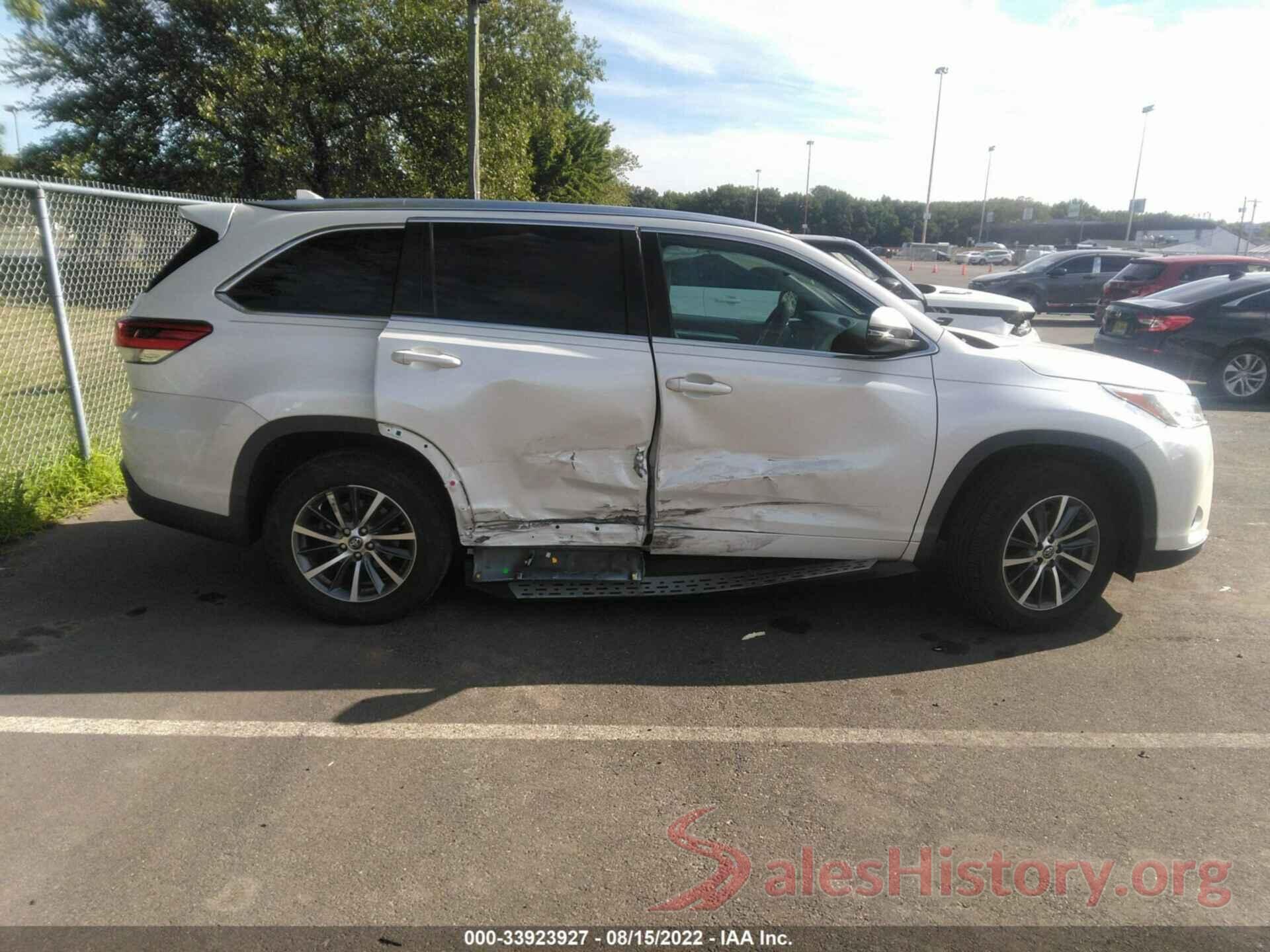 5TDKZRFH2HS191106 2017 TOYOTA HIGHLANDER