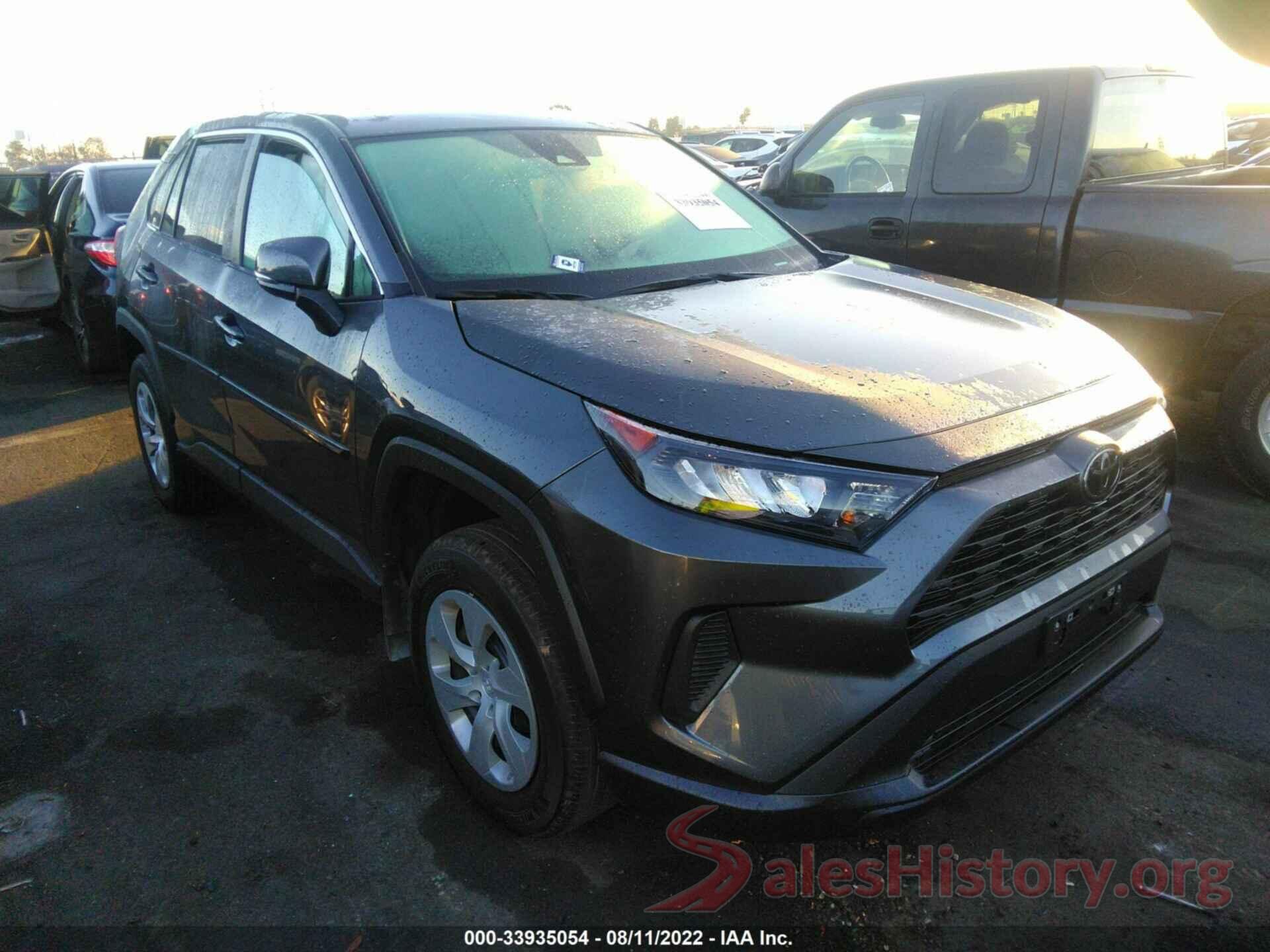 2T3G1RFV1NC260396 2022 TOYOTA RAV4