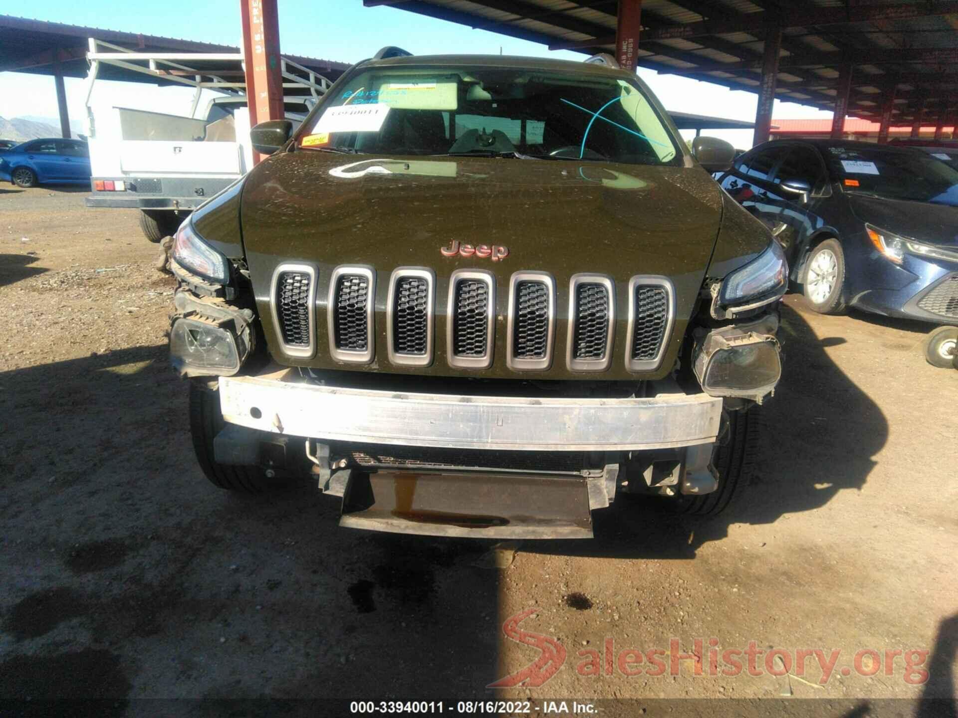 1C4PJMCS2HW532813 2017 JEEP CHEROKEE