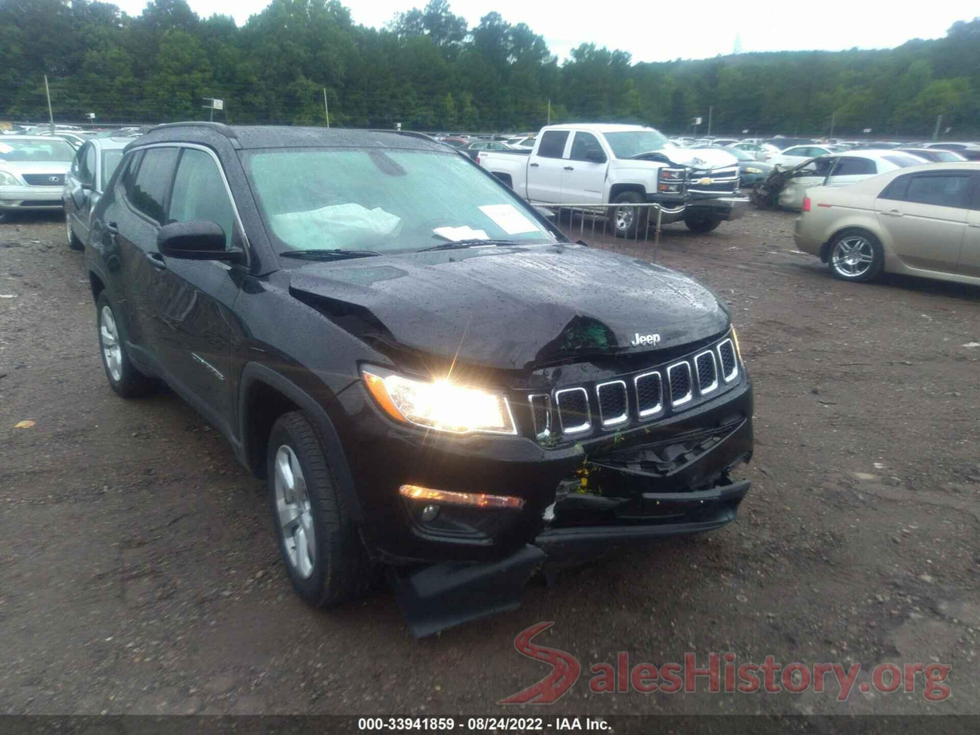 3C4NJDBB5JT479142 2018 JEEP COMPASS