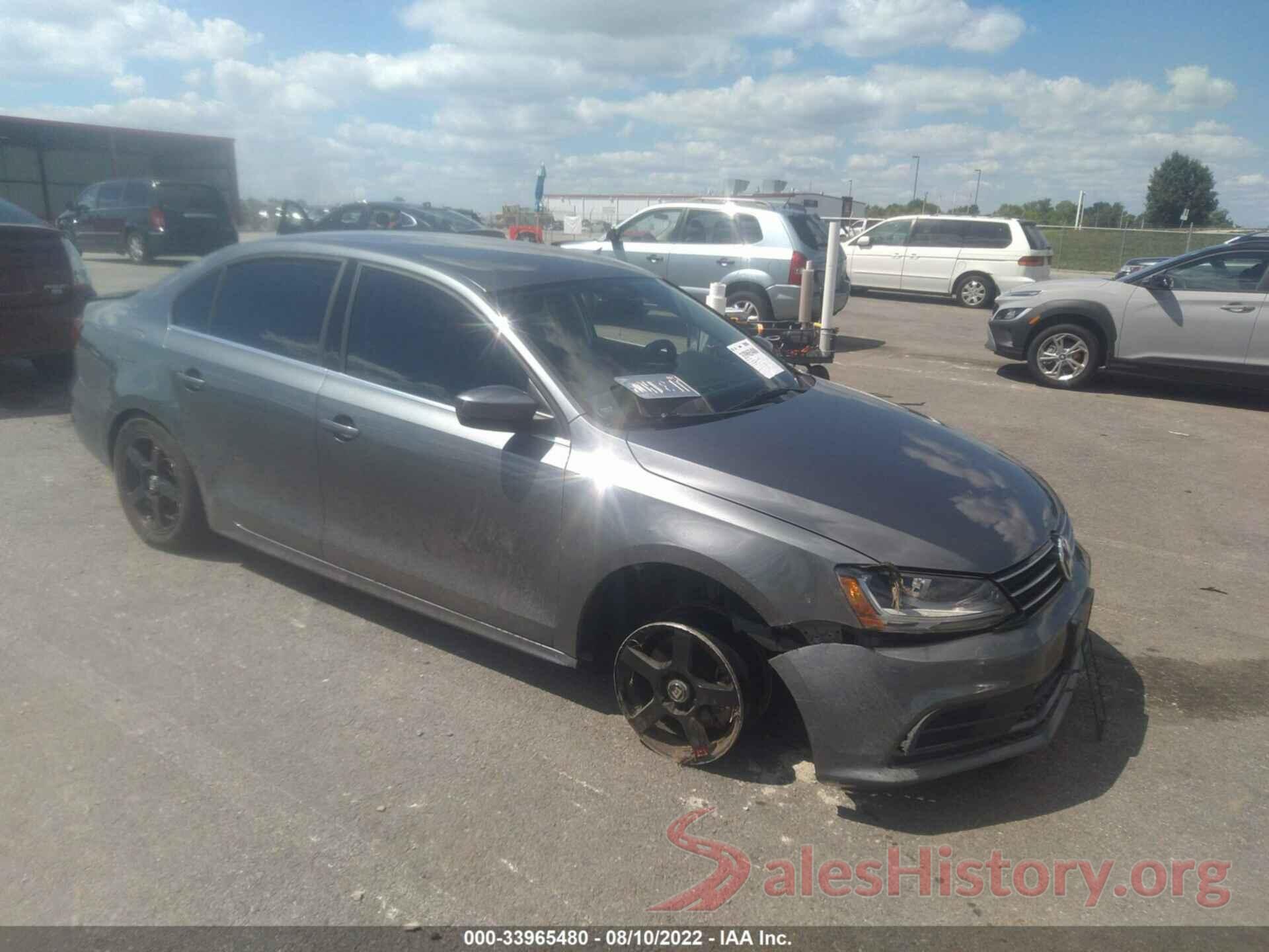 3VW2B7AJ8HM352493 2017 VOLKSWAGEN JETTA