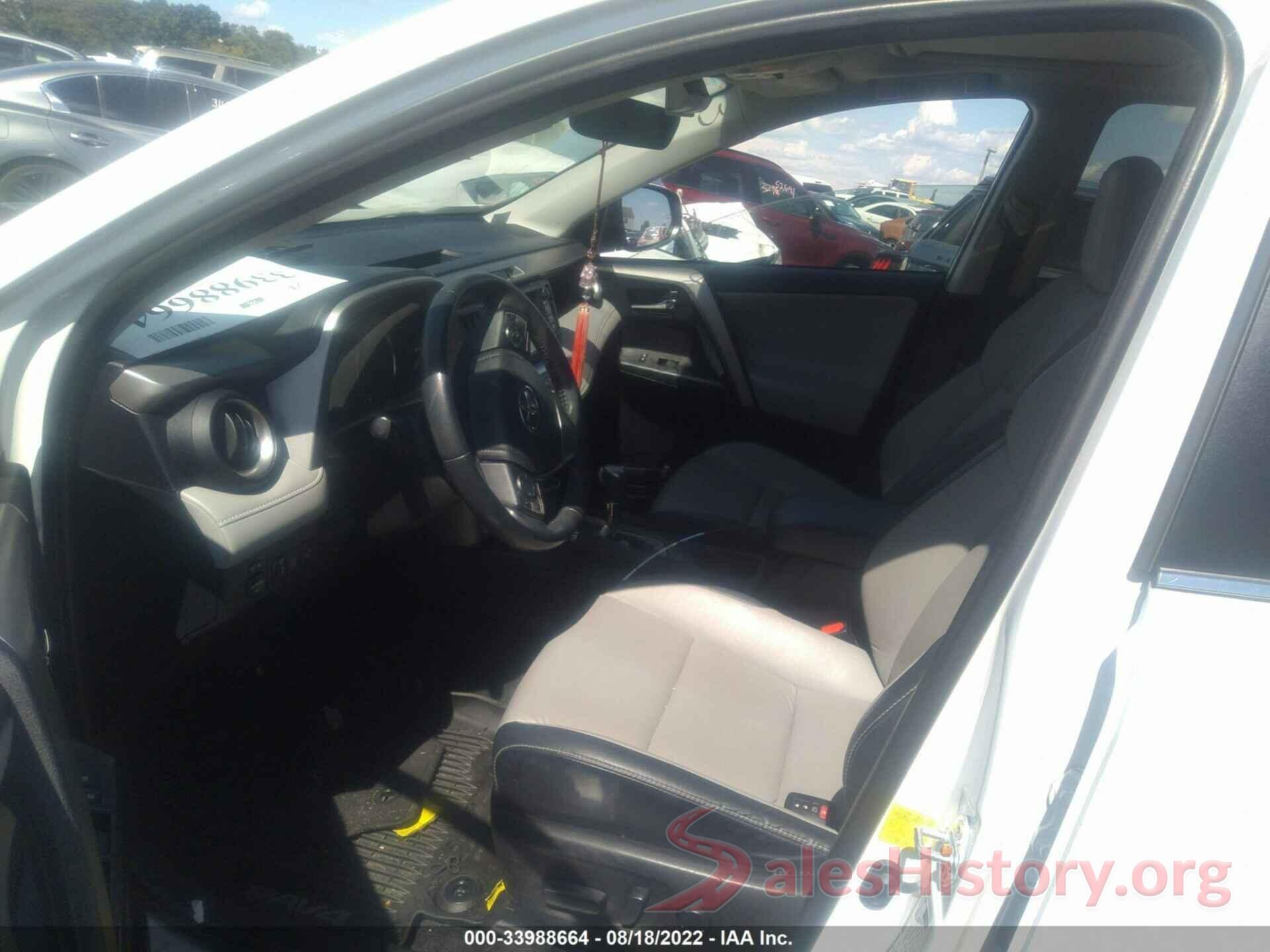 2T3DFREV9HW571924 2017 TOYOTA RAV4