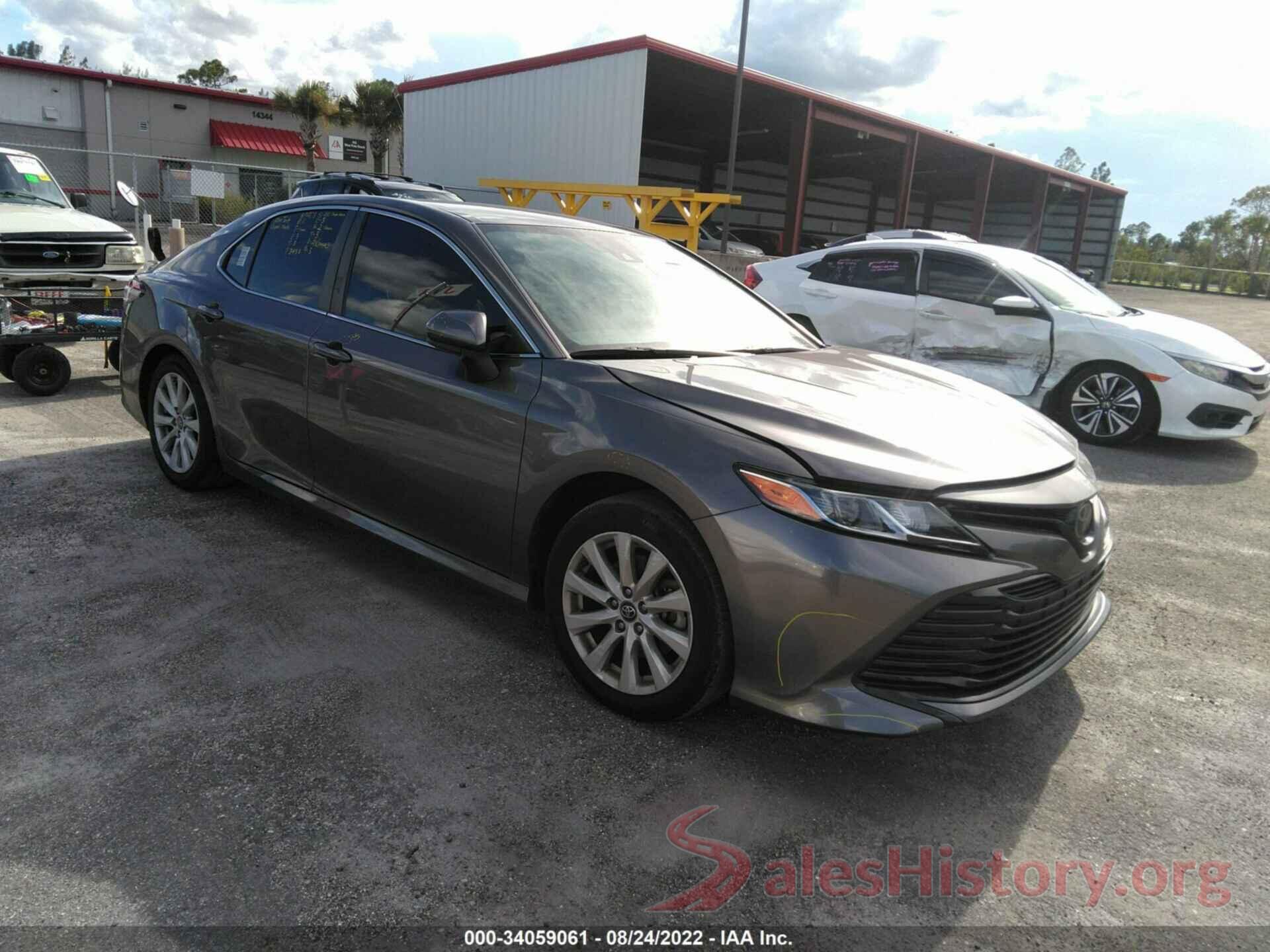 4T1B11HK5KU751717 2019 TOYOTA CAMRY