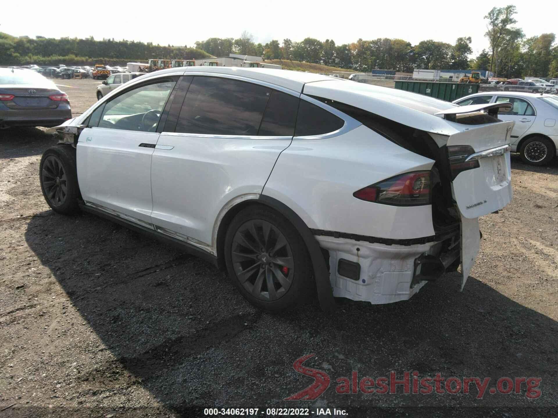 5YJXCAE47JF137155 2018 TESLA MODEL X