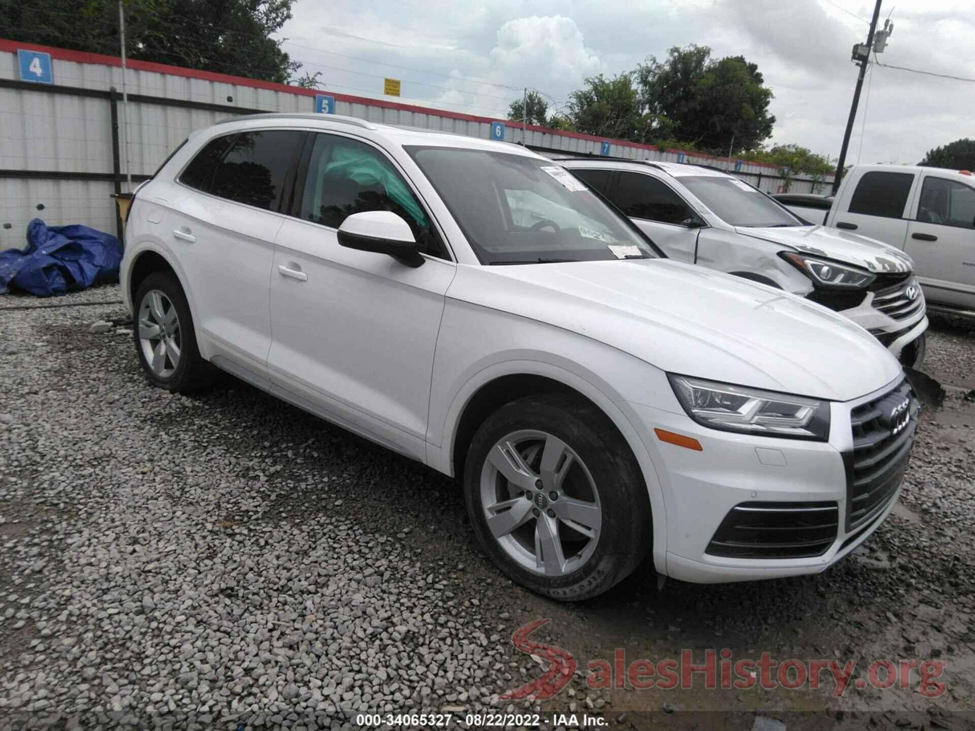 WA1BNAFY2J2212279 2018 AUDI Q5