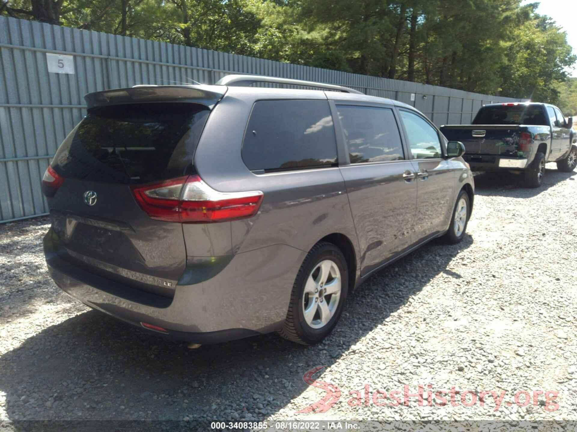 5TDKZ3DC9HS859827 2017 TOYOTA SIENNA