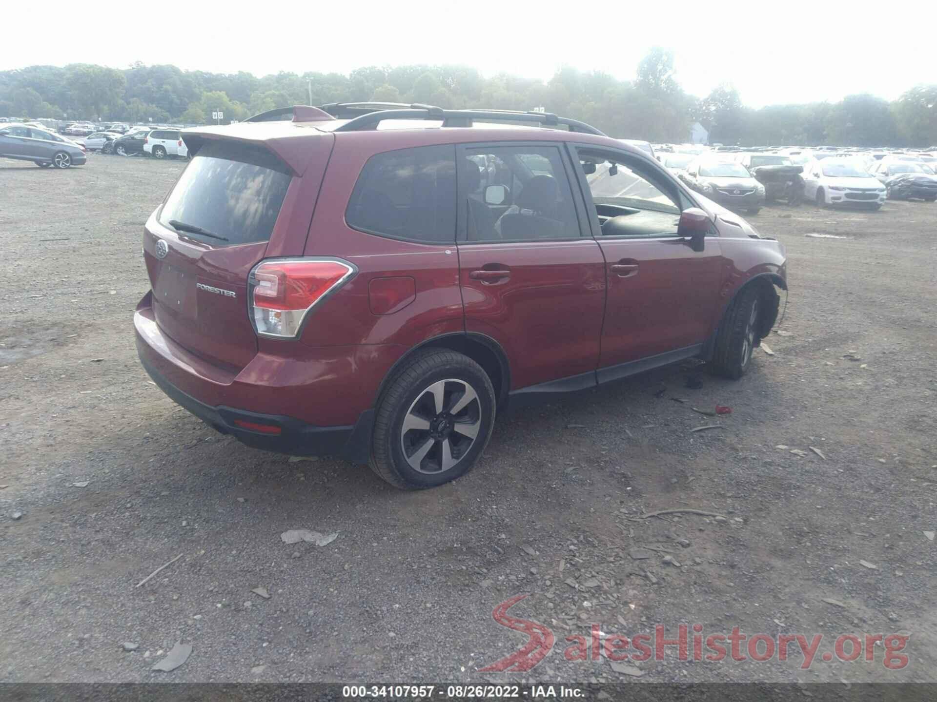 JF2SJAGC3JH495763 2018 SUBARU FORESTER