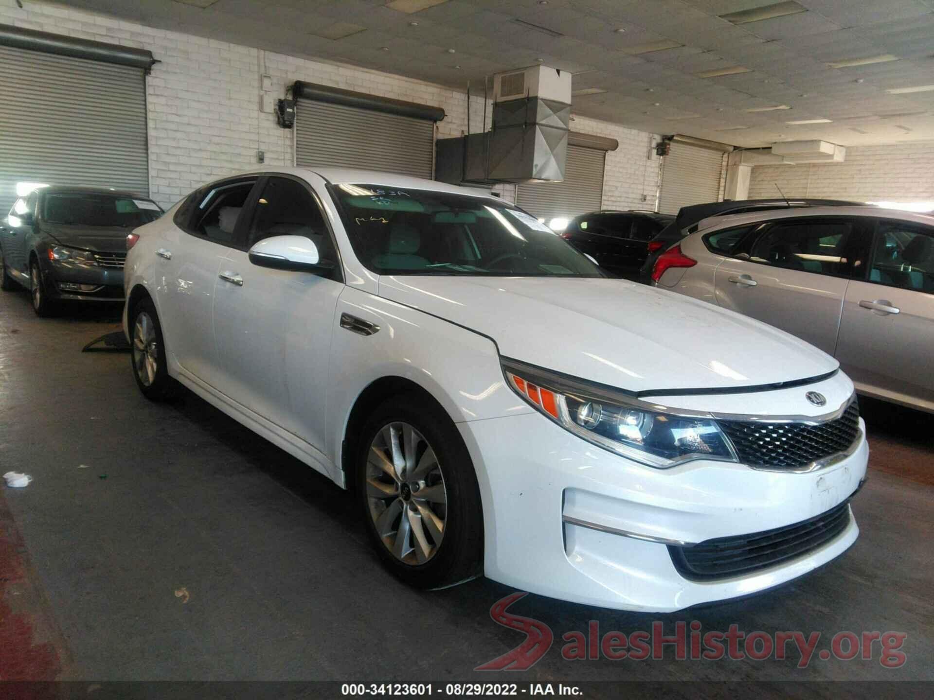 5XXGT4L31JG264279 2018 KIA OPTIMA