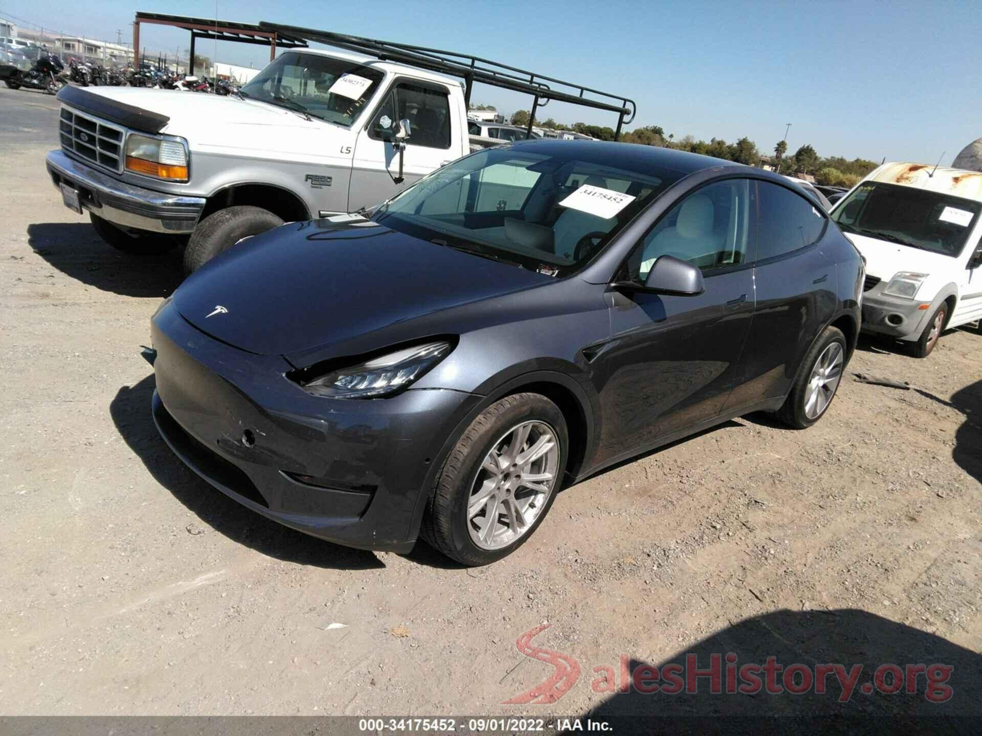 5YJYGDEE6LF042754 2020 TESLA MODEL Y