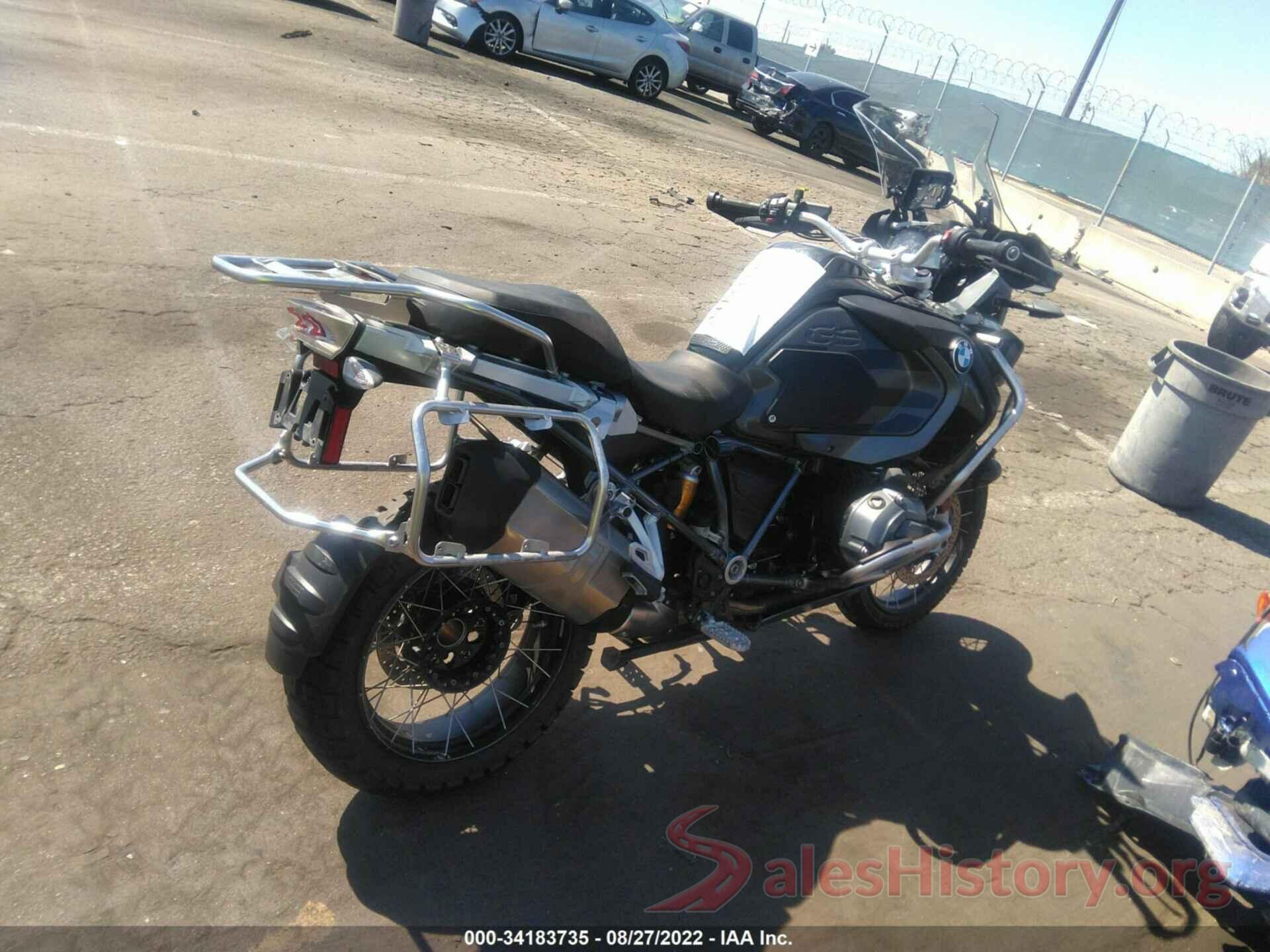 WB10A1209HZ898036 2017 BMW R1200