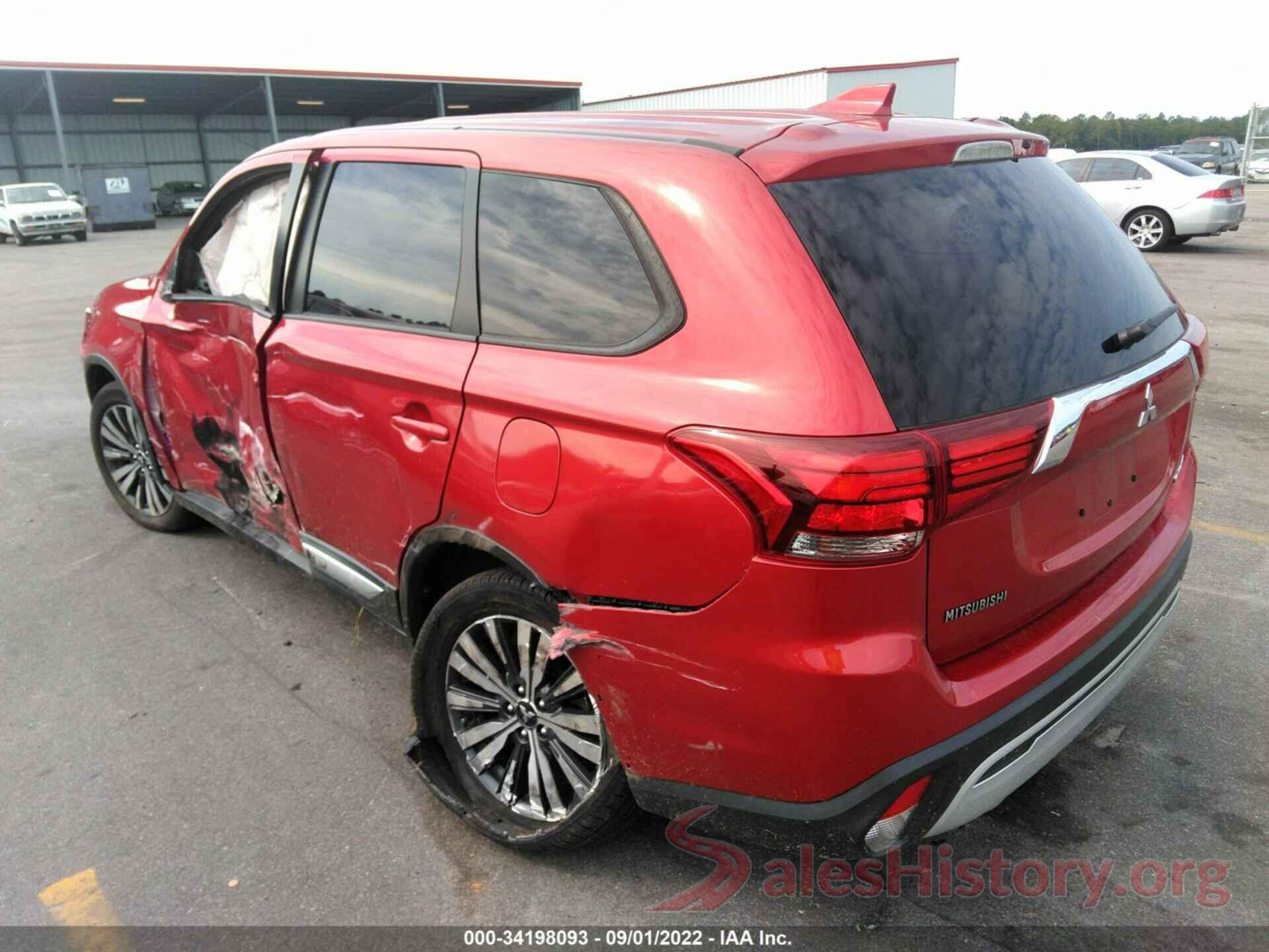 JA4AD2A3XKZ053679 2019 MITSUBISHI OUTLANDER