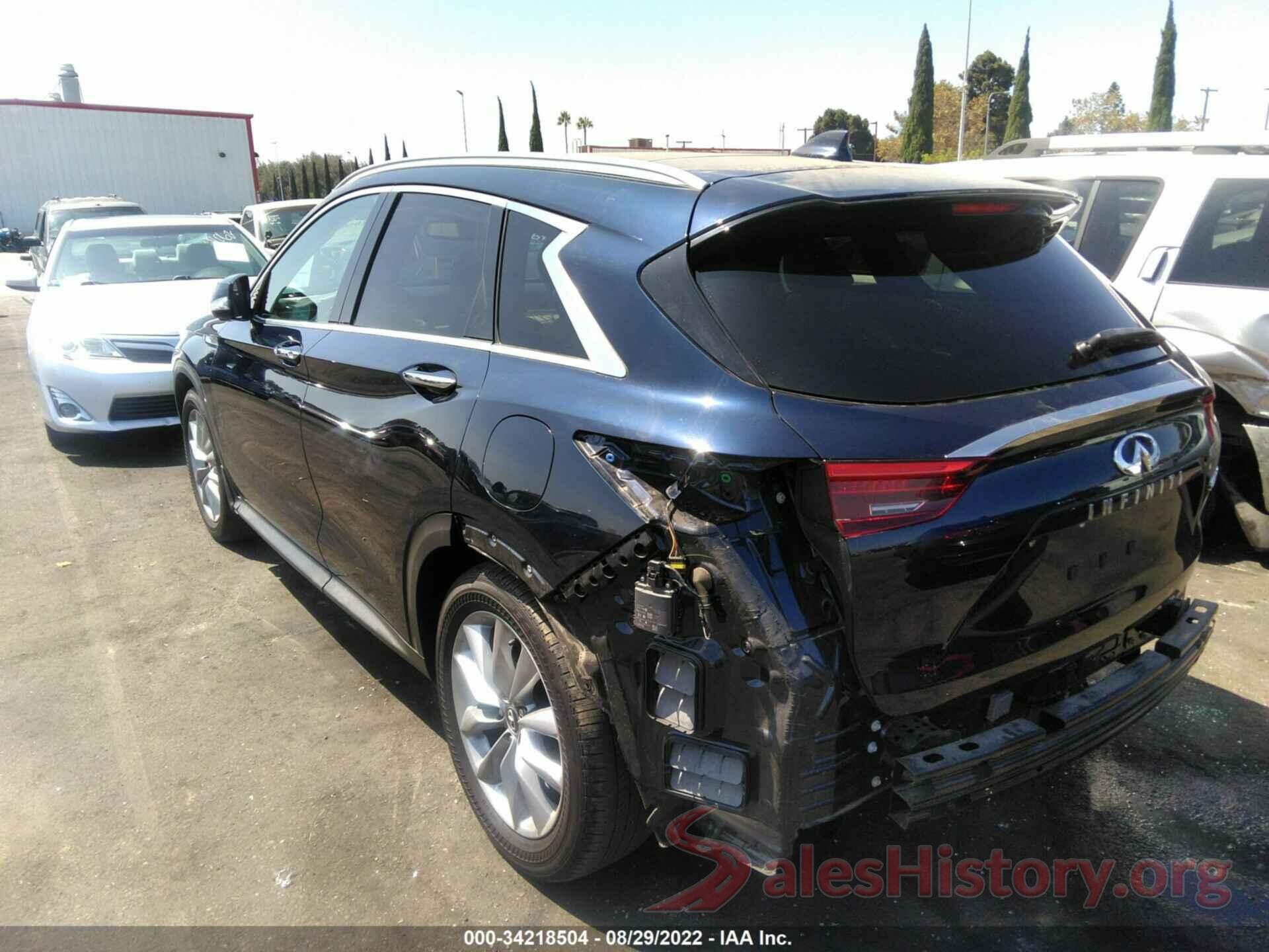 3PCAJ5M12KF139648 2019 INFINITI QX50