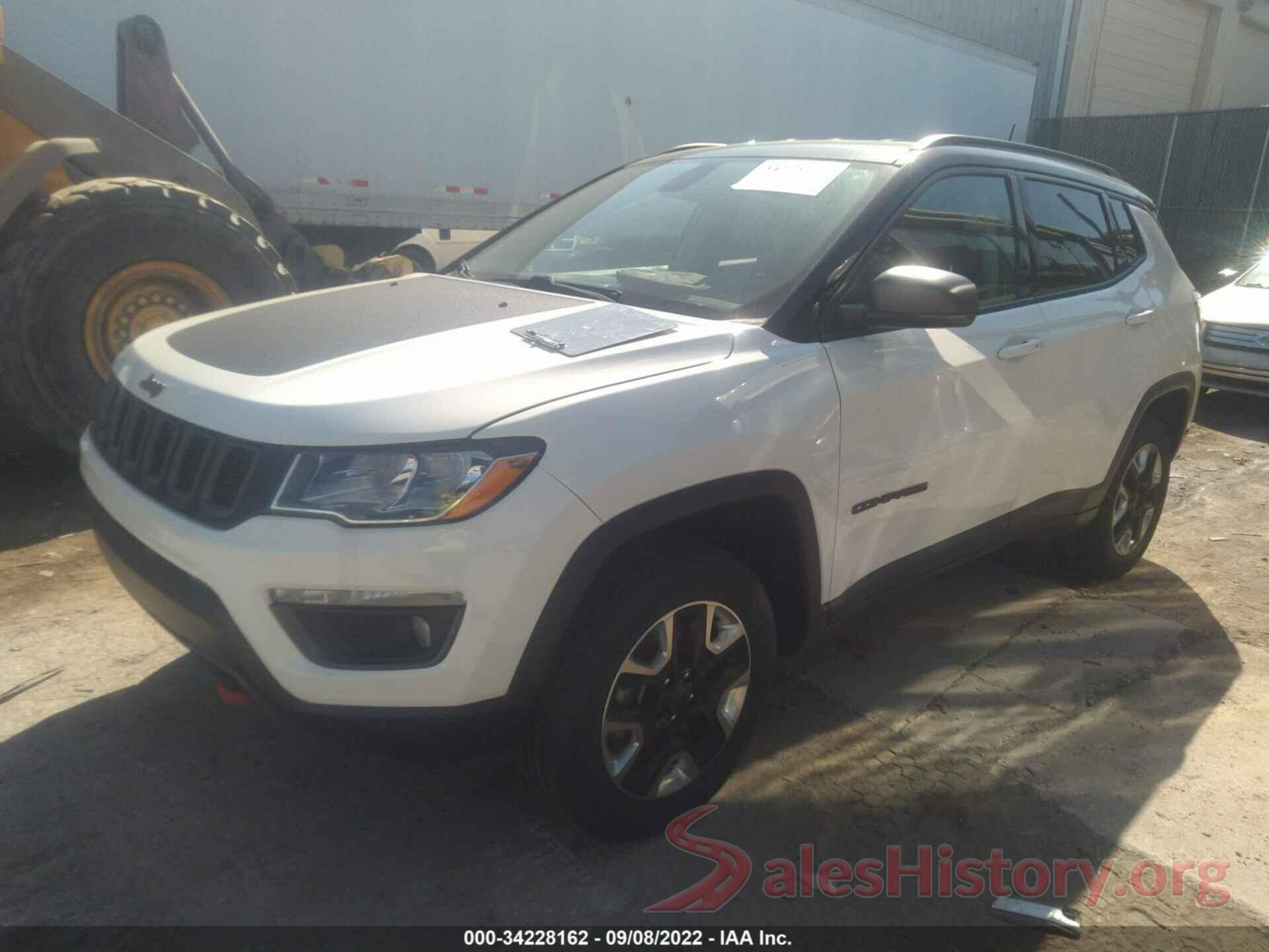 3C4NJDDB3JT451448 2018 JEEP COMPASS