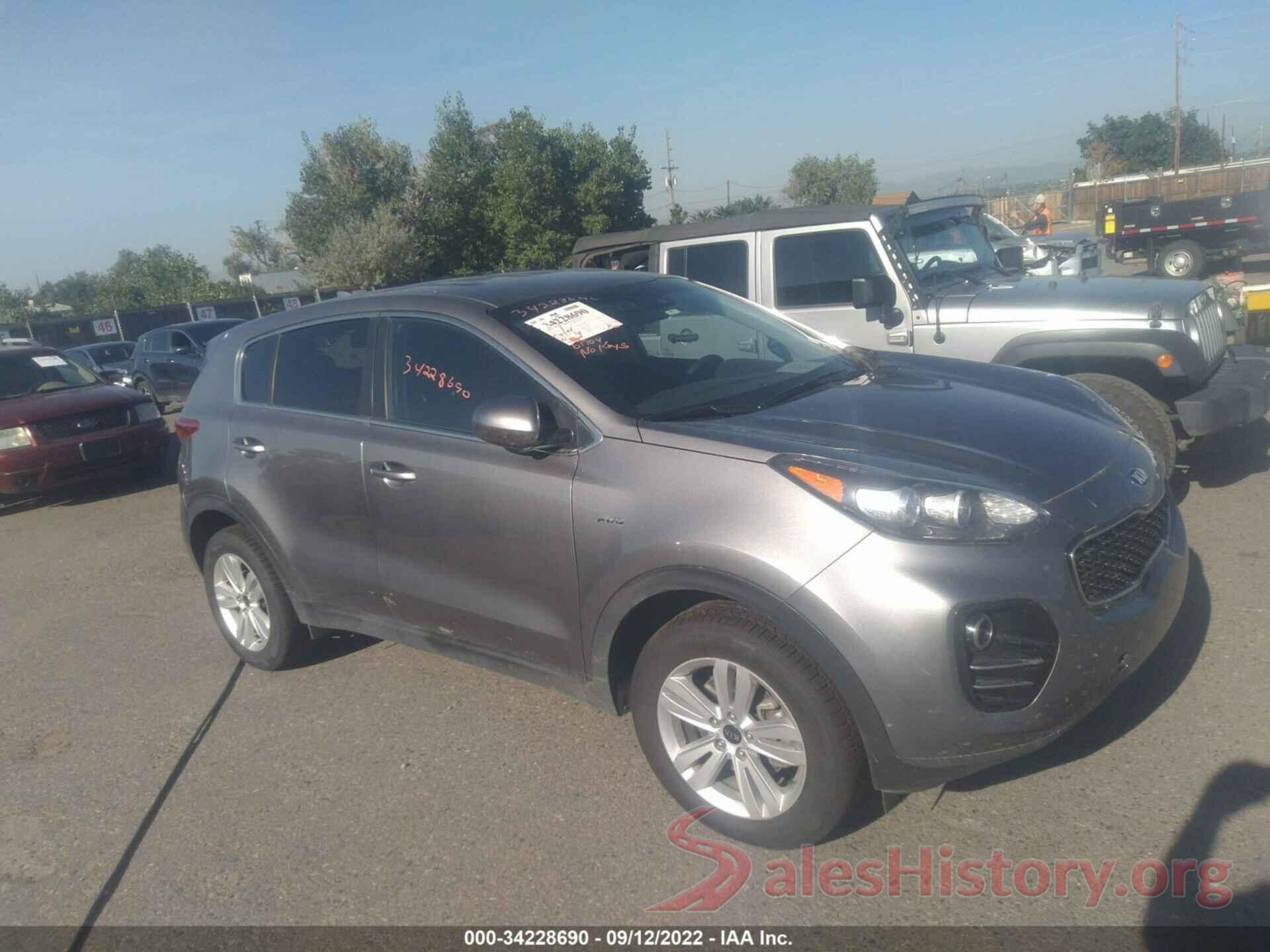 KNDPMCACXJ7444735 2018 KIA SPORTAGE