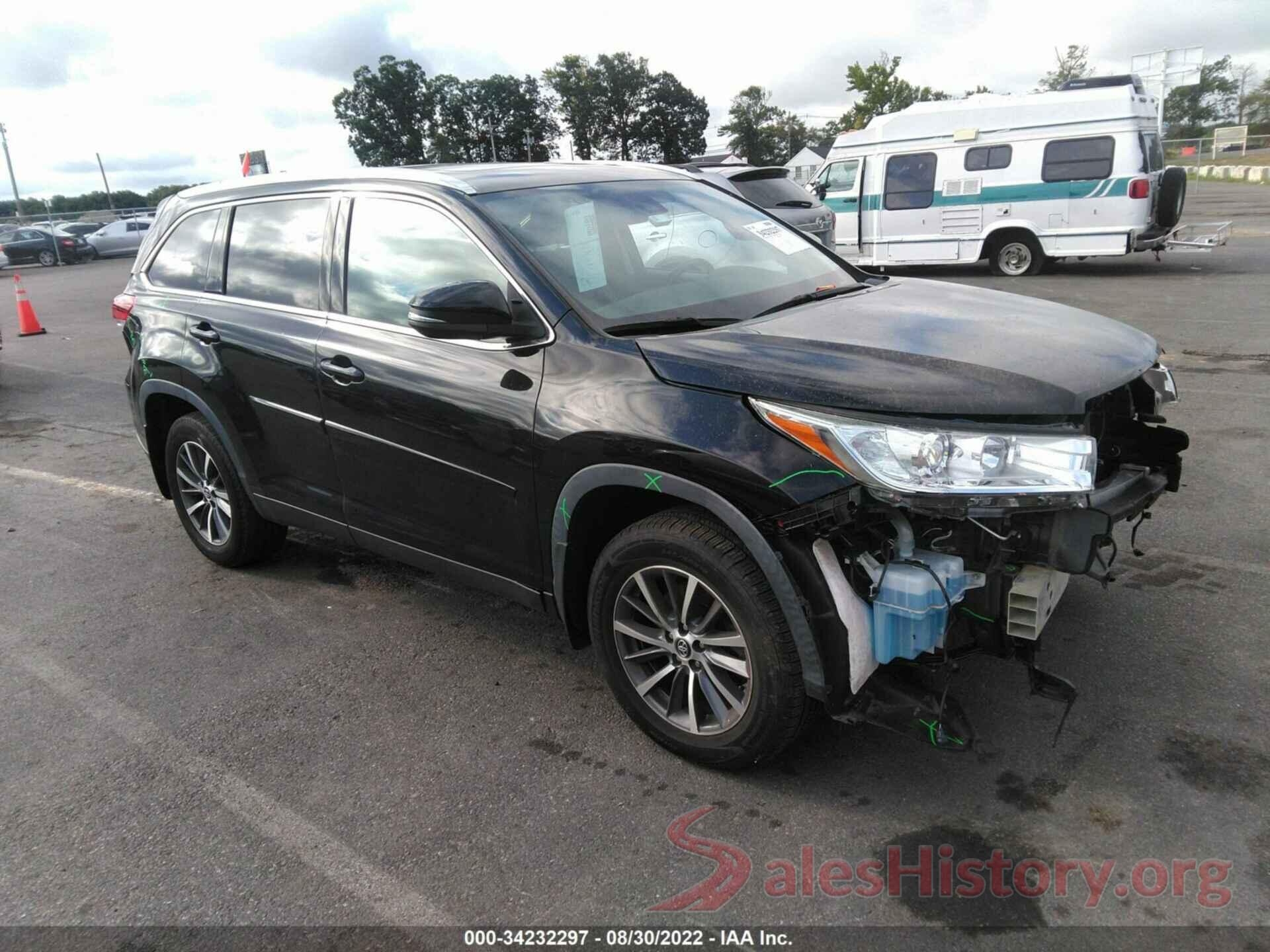 5TDJZRFH7KS720102 2019 TOYOTA HIGHLANDER