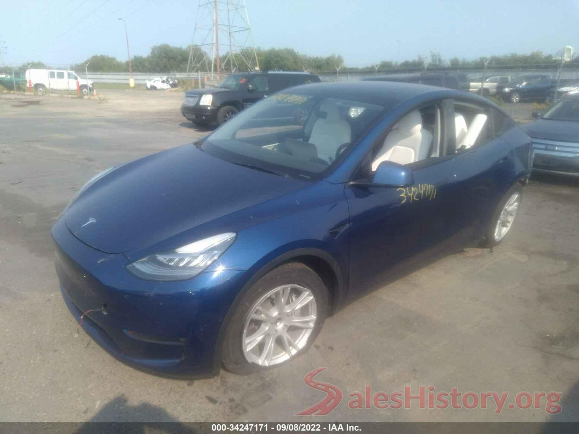 5YJYGAEE7MF197894 2021 TESLA MODEL Y