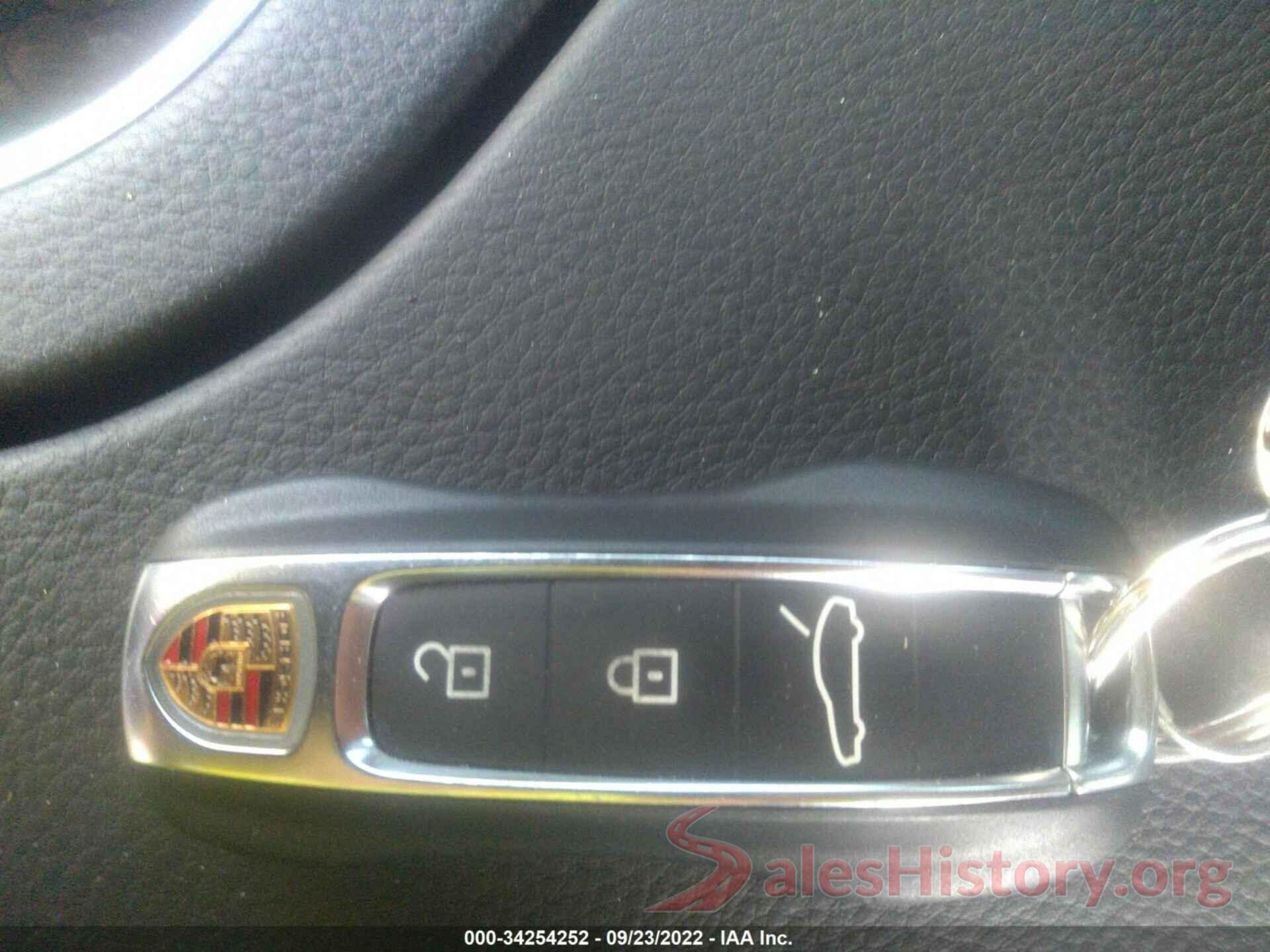 WP0AJ2A74ML120008 2021 PORSCHE PANAMERA