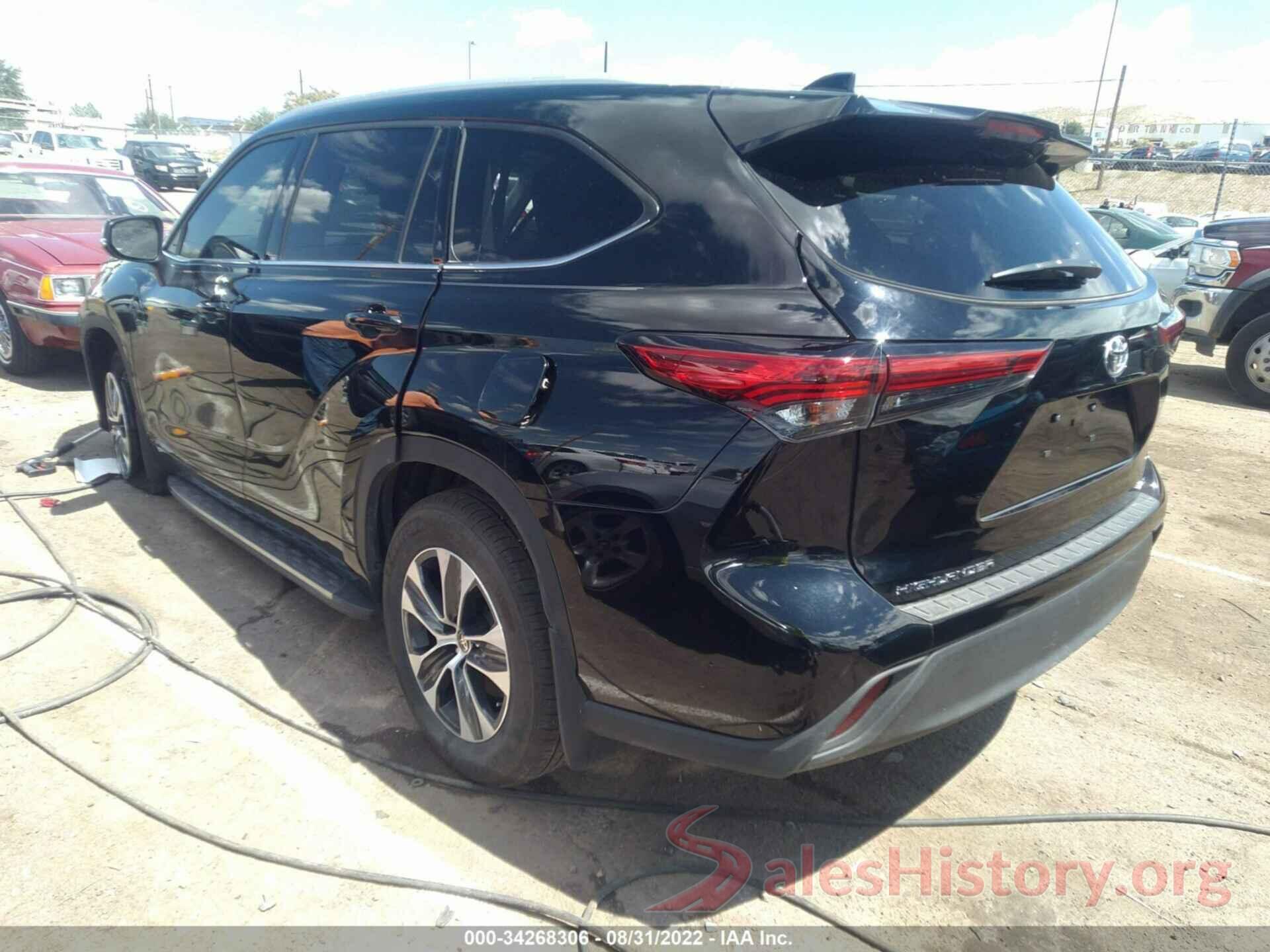 5TDGZRAH8NS545011 2022 TOYOTA HIGHLANDER