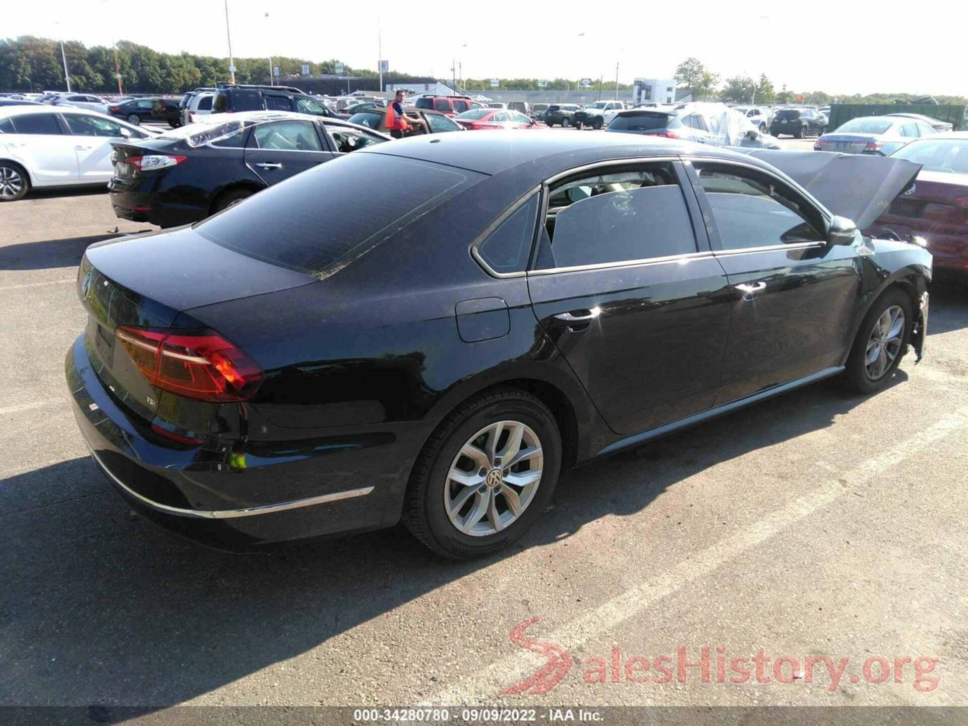 1VWAA7A31JC013758 2018 VOLKSWAGEN PASSAT