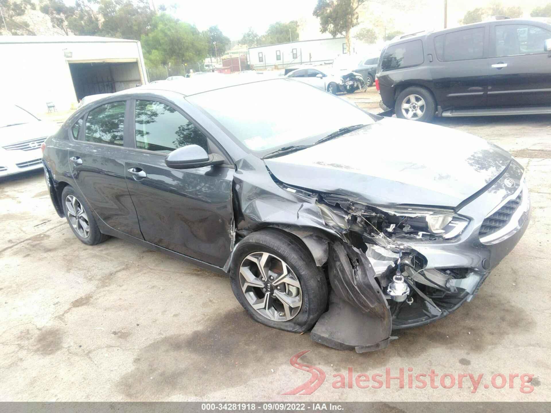 3KPF24AD1KE118744 2019 KIA FORTE