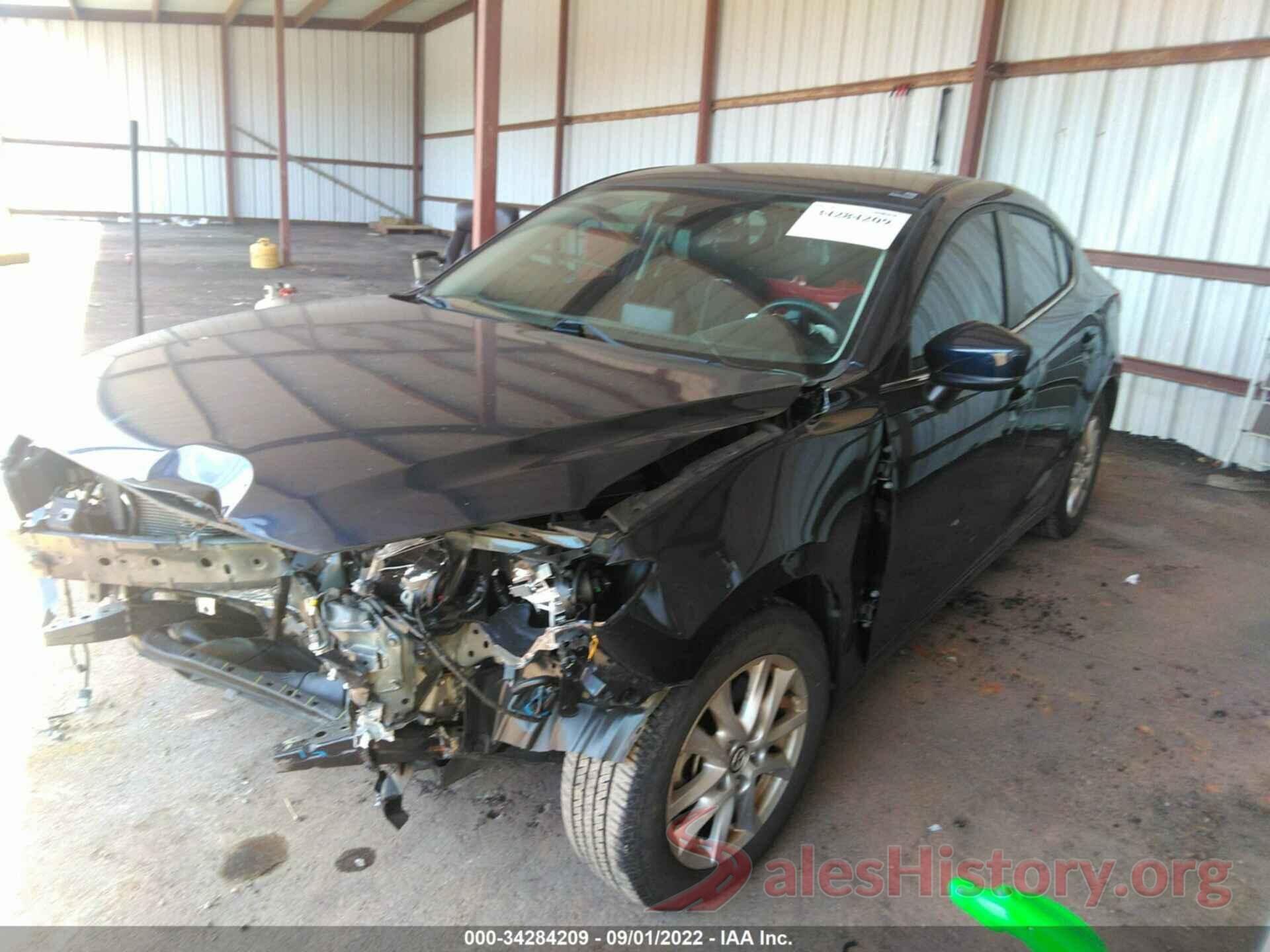 3MZBN1U7XJM215887 2018 MAZDA MAZDA3 4-DOOR