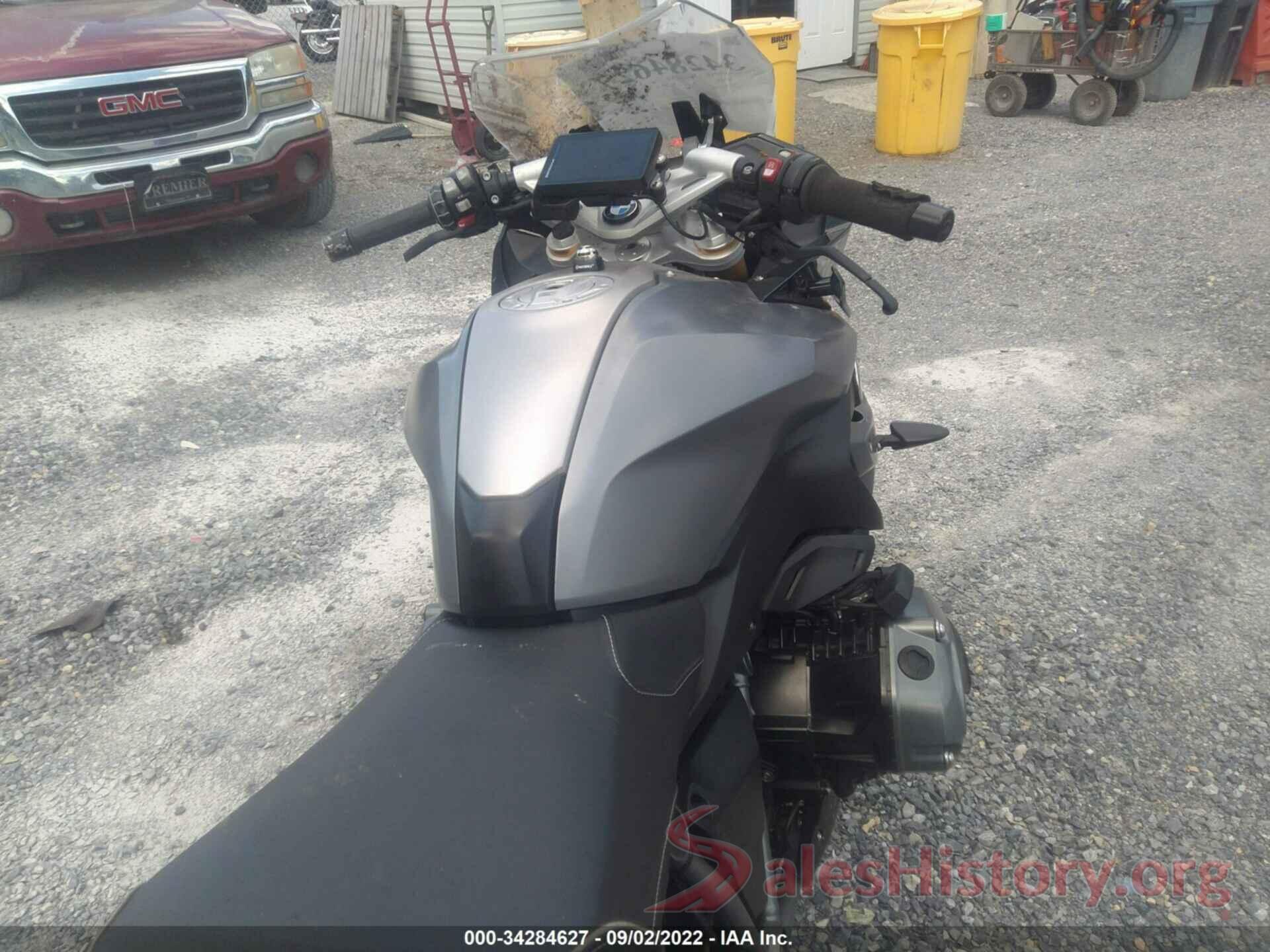 WB10A1502GZ379050 2016 BMW R1200