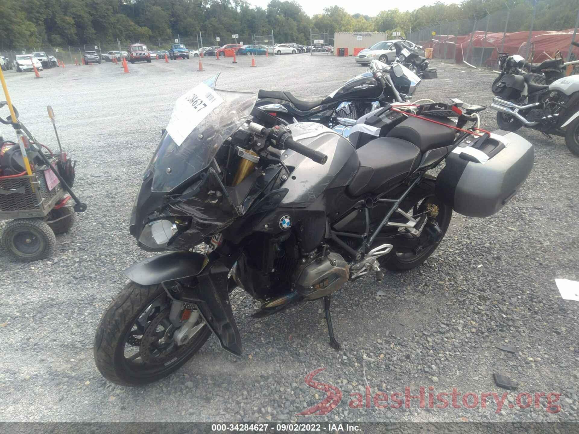 WB10A1502GZ379050 2016 BMW R1200