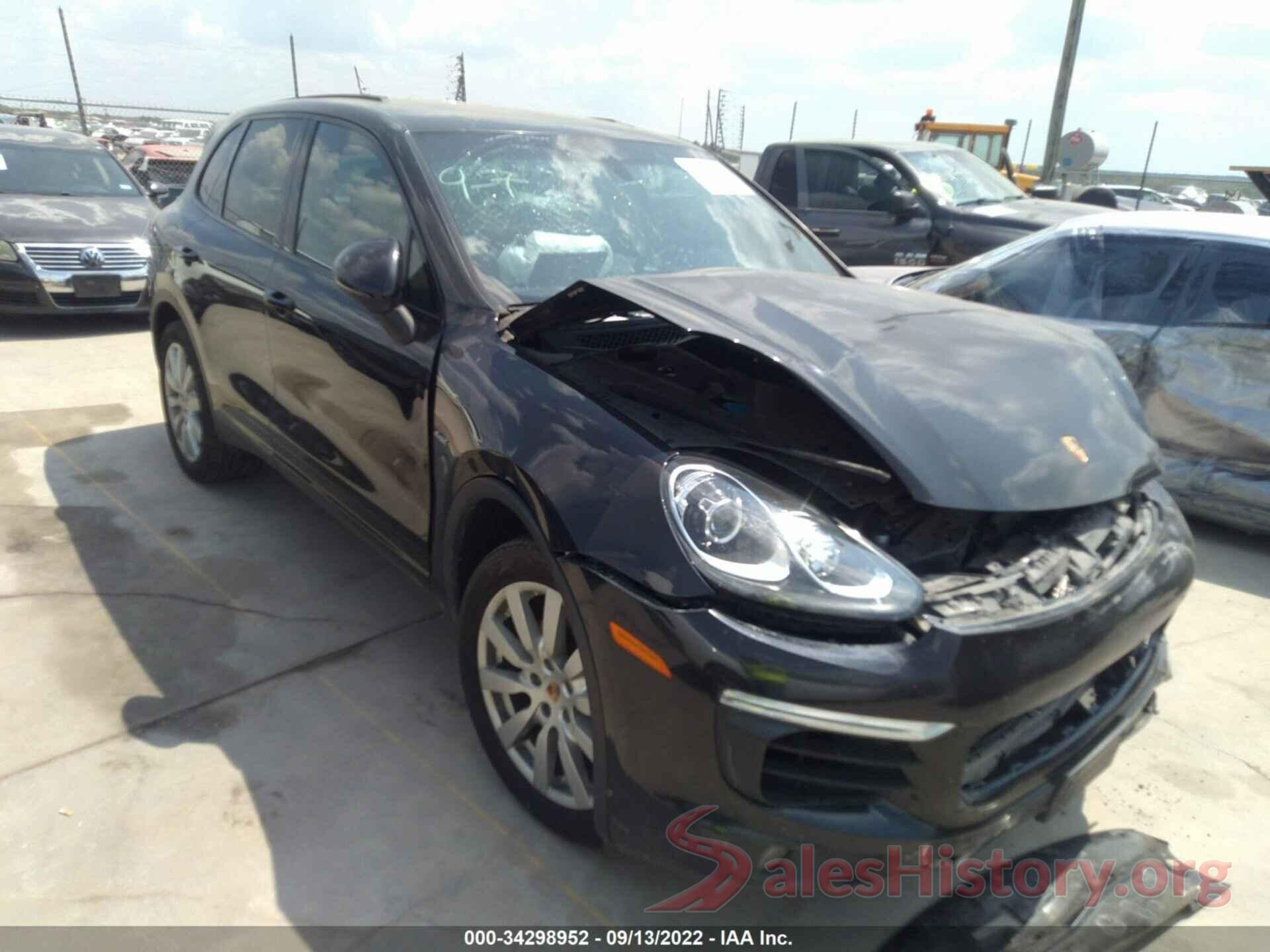 WP1AF2A29FLA31249 2015 PORSCHE CAYENNE