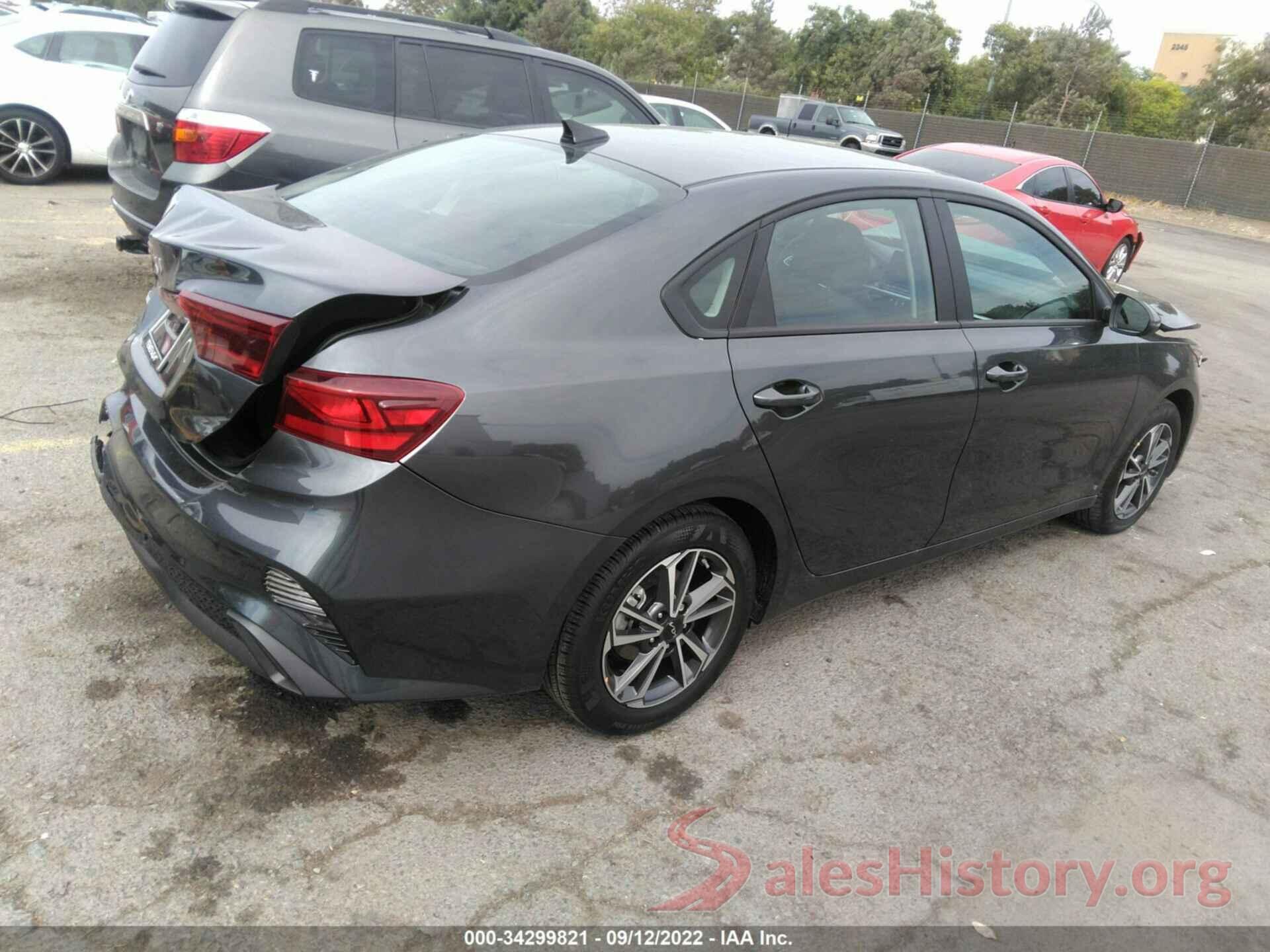 3KPF24AD1PE512235 2023 KIA FORTE