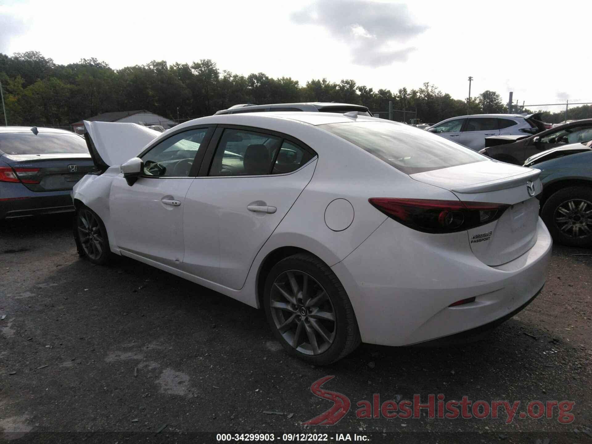 3MZBN1W36JM158999 2018 MAZDA MAZDA3 4-DOOR