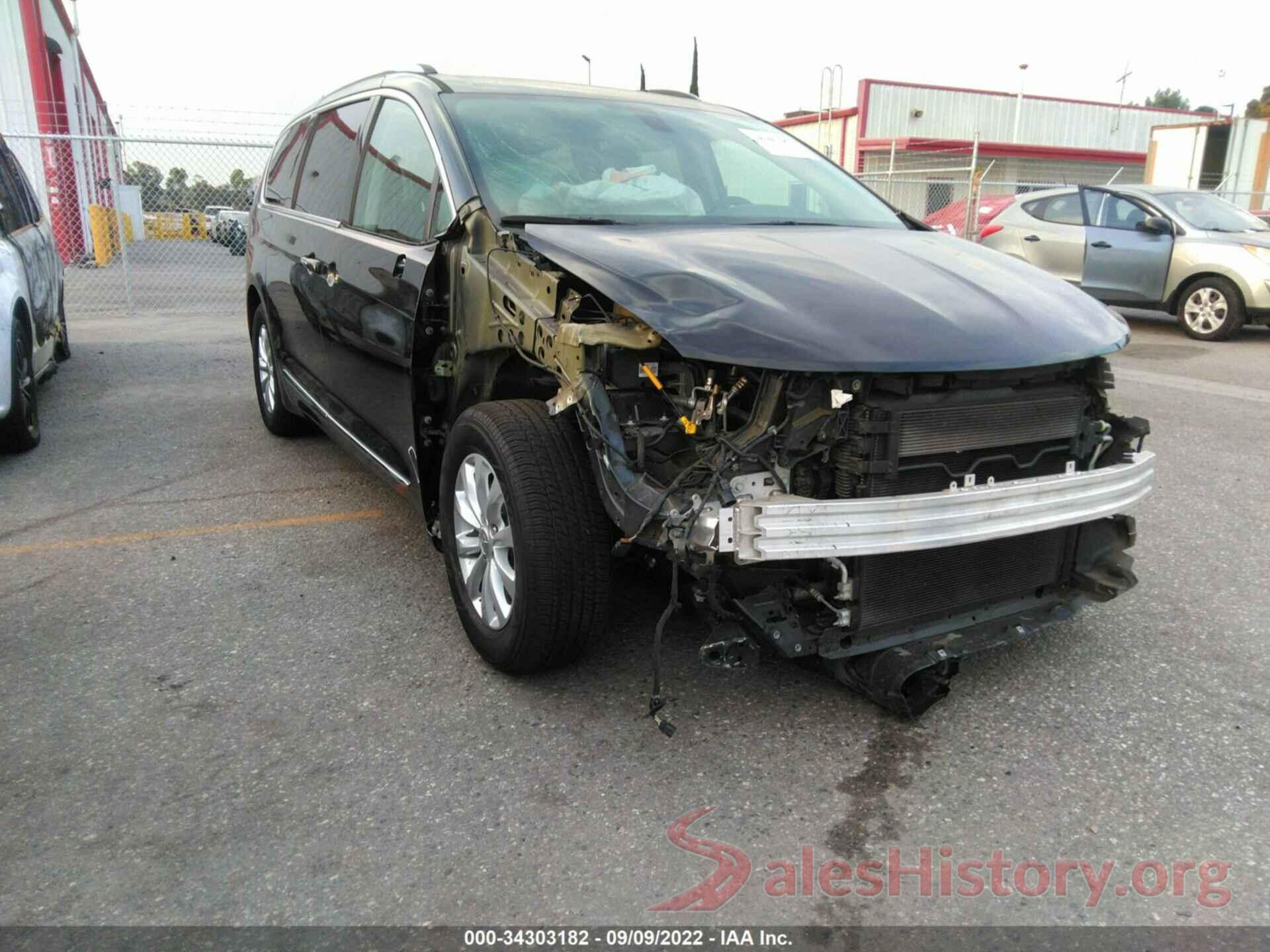 2C4RC1BG5JR123153 2018 CHRYSLER PACIFICA