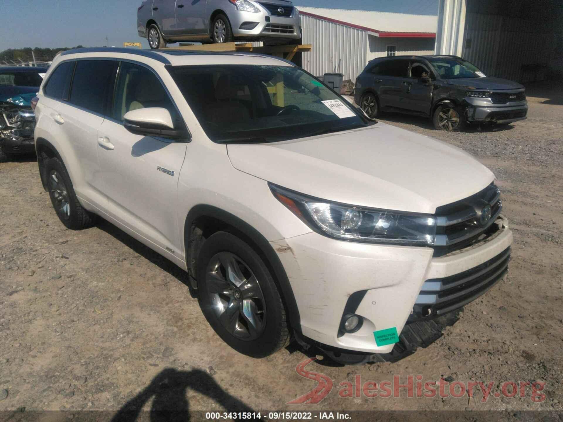 5TDDGRFHXHS021784 2017 TOYOTA HIGHLANDER